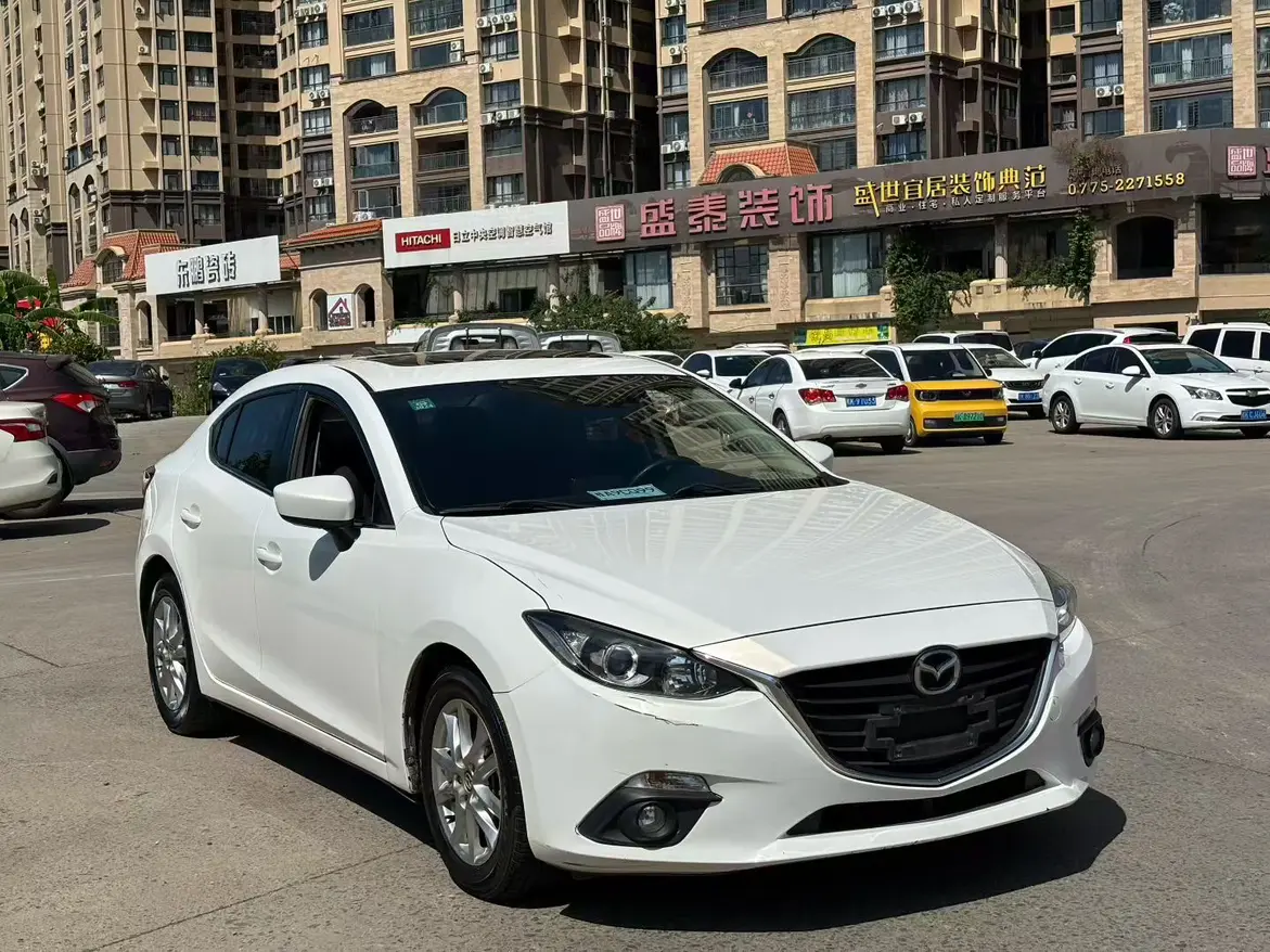 Mazda 3 Angkesela