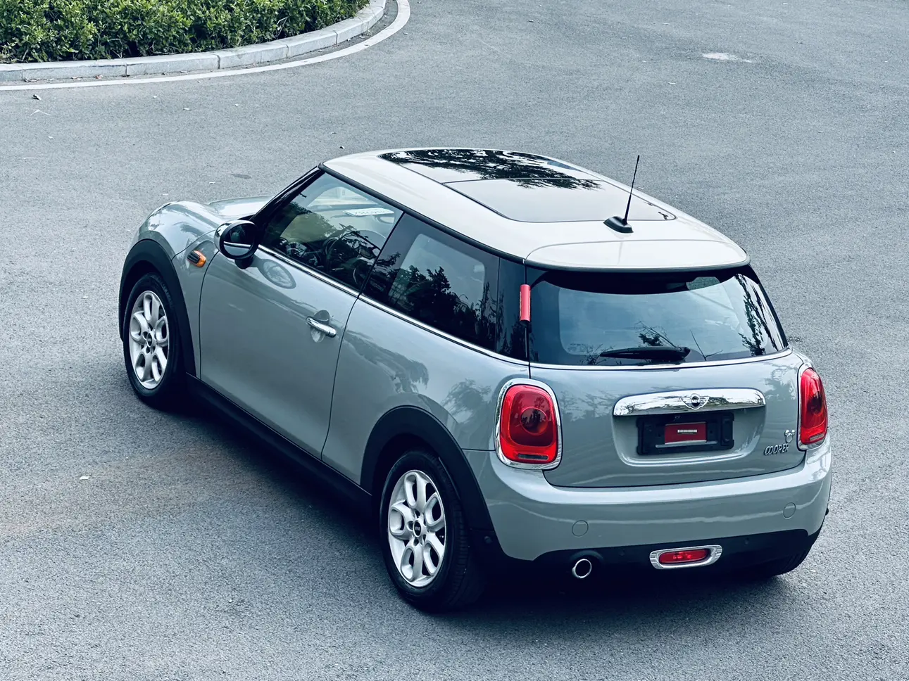 MINI MINI