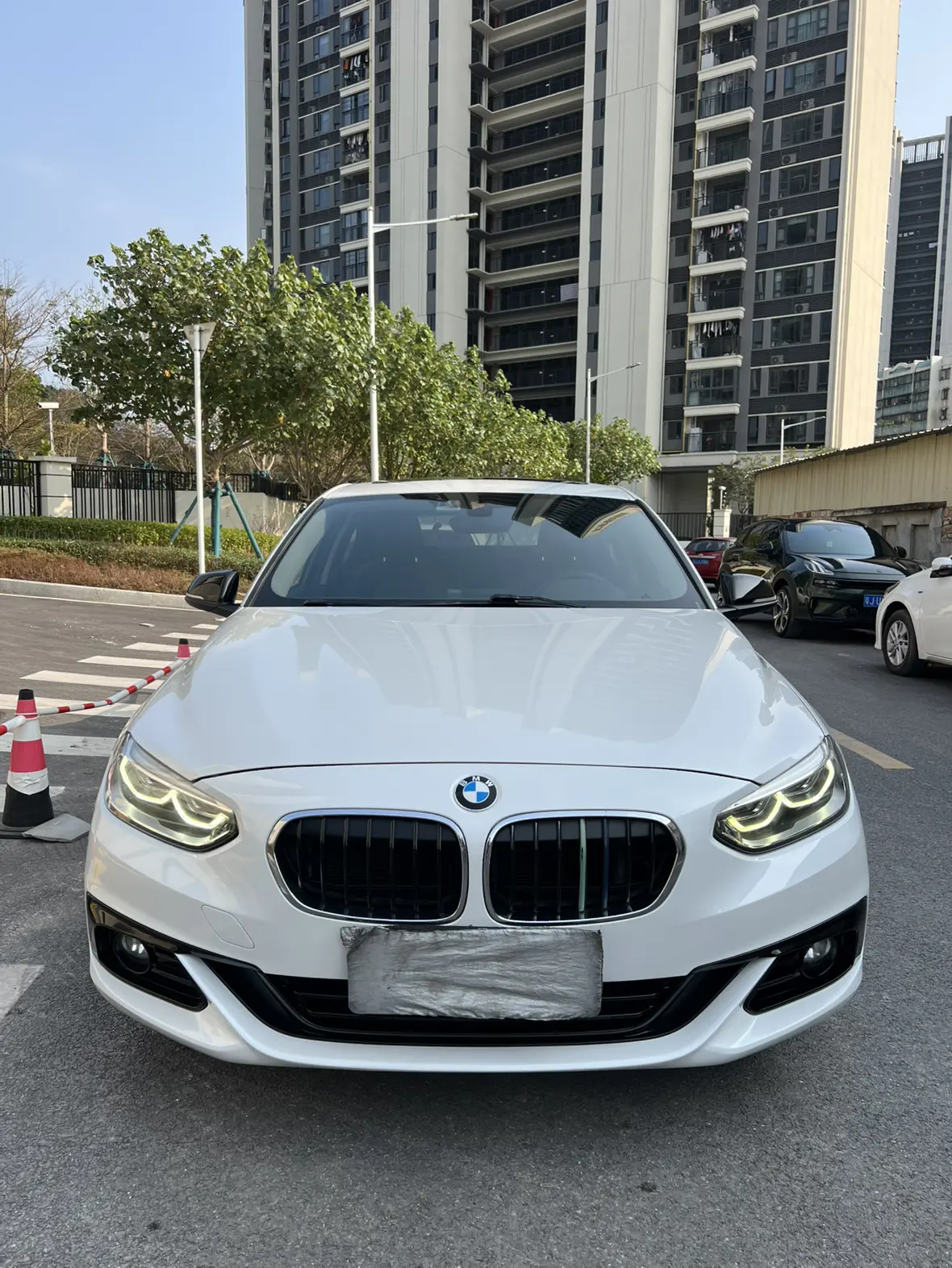 BMW 1 Series  из Китая