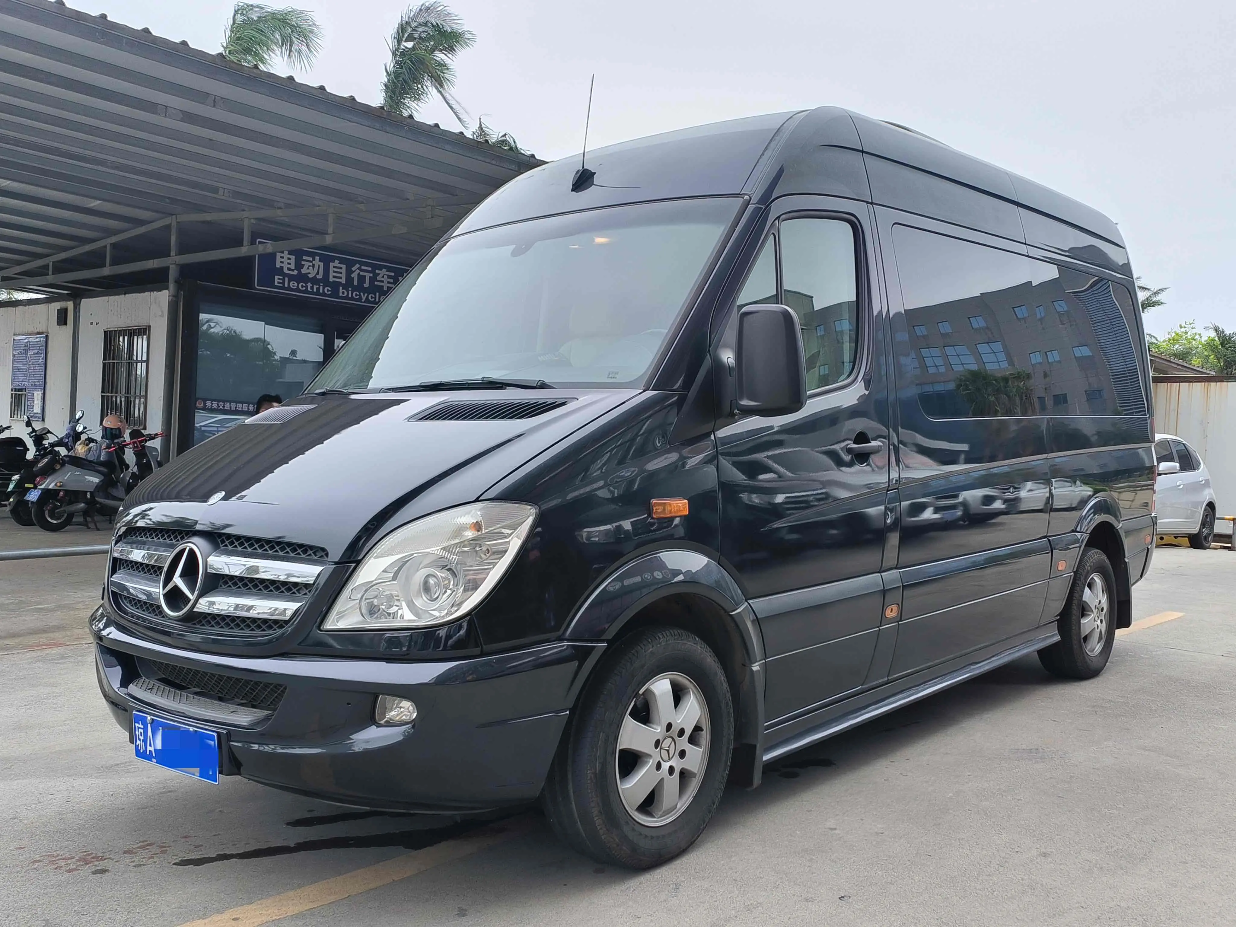 Mercedes-Benz Sprinter  из Китая