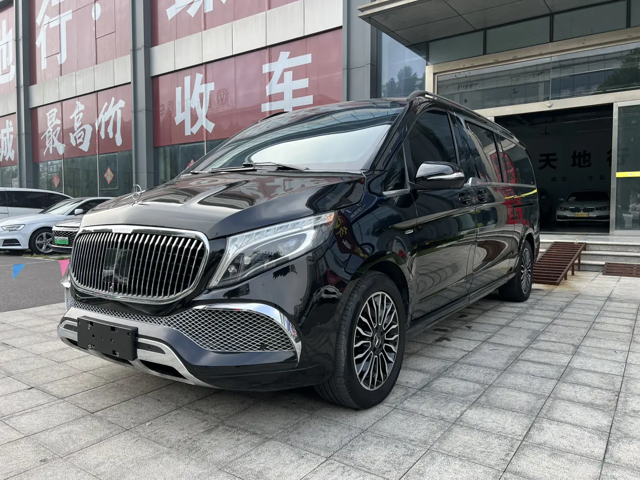 Mercedes-Benz Mercedes Benz V Class