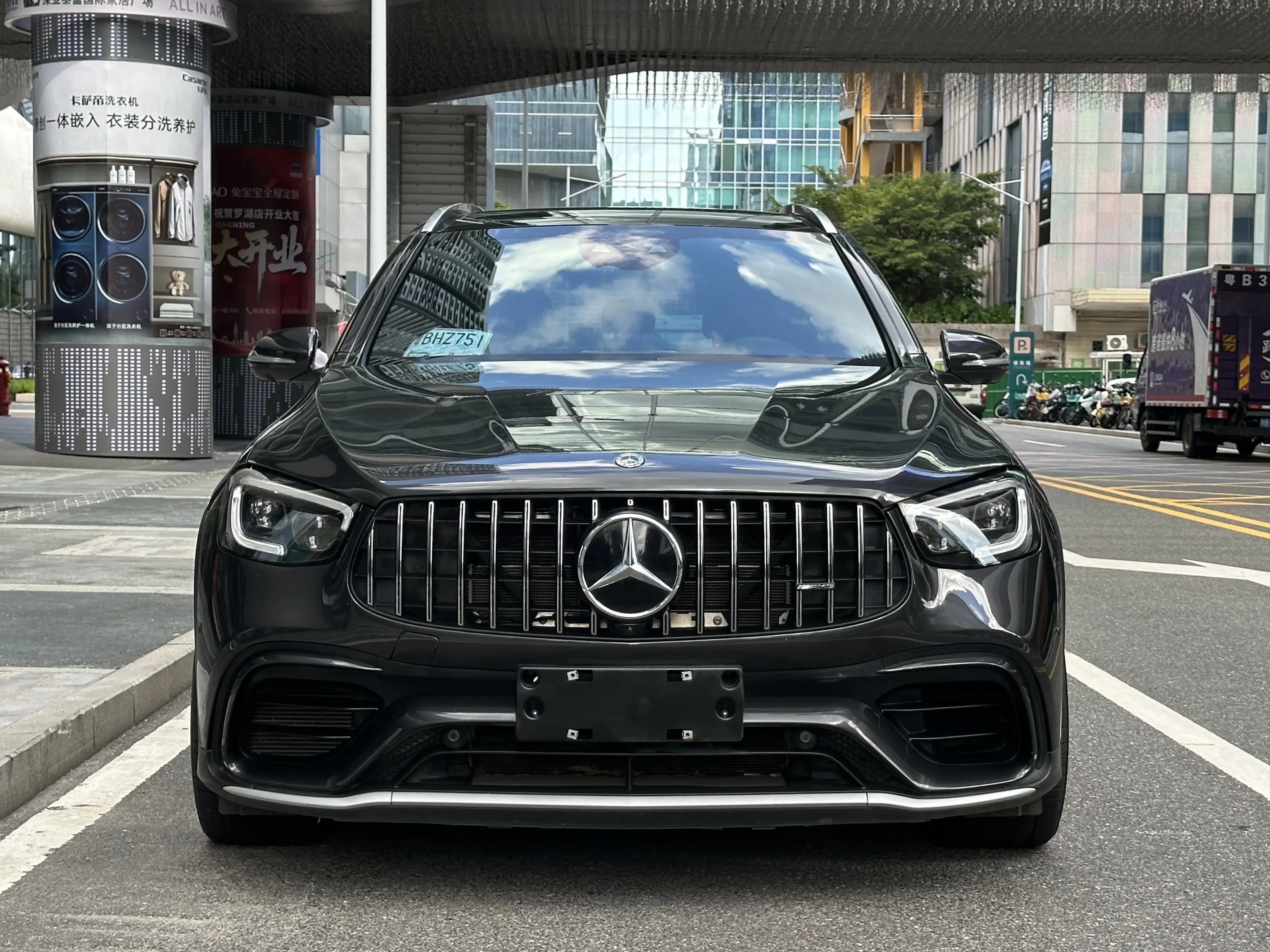 Mercedes-Benz GLC AMG