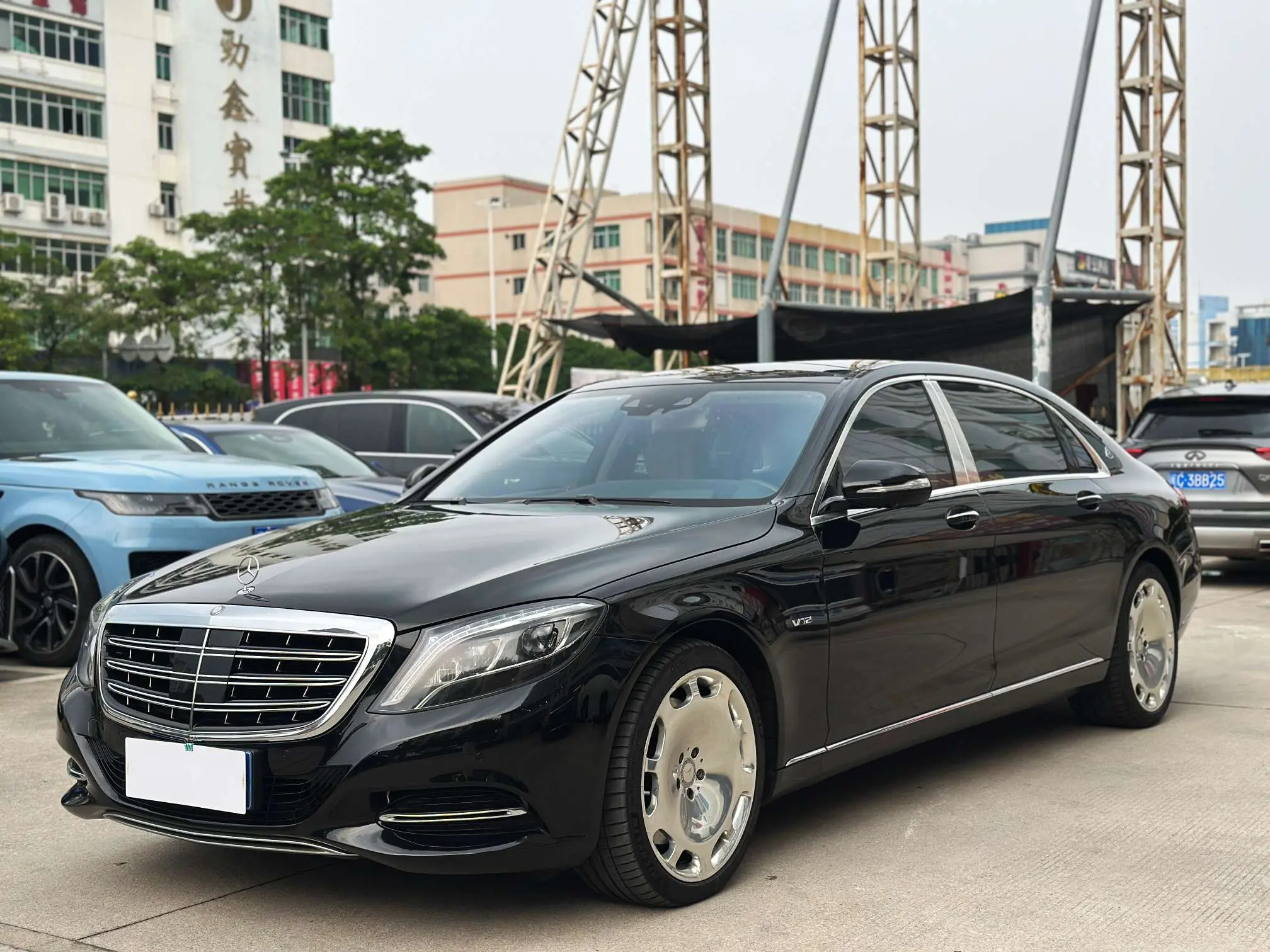 Mercedes-Benz Maybach S-Class