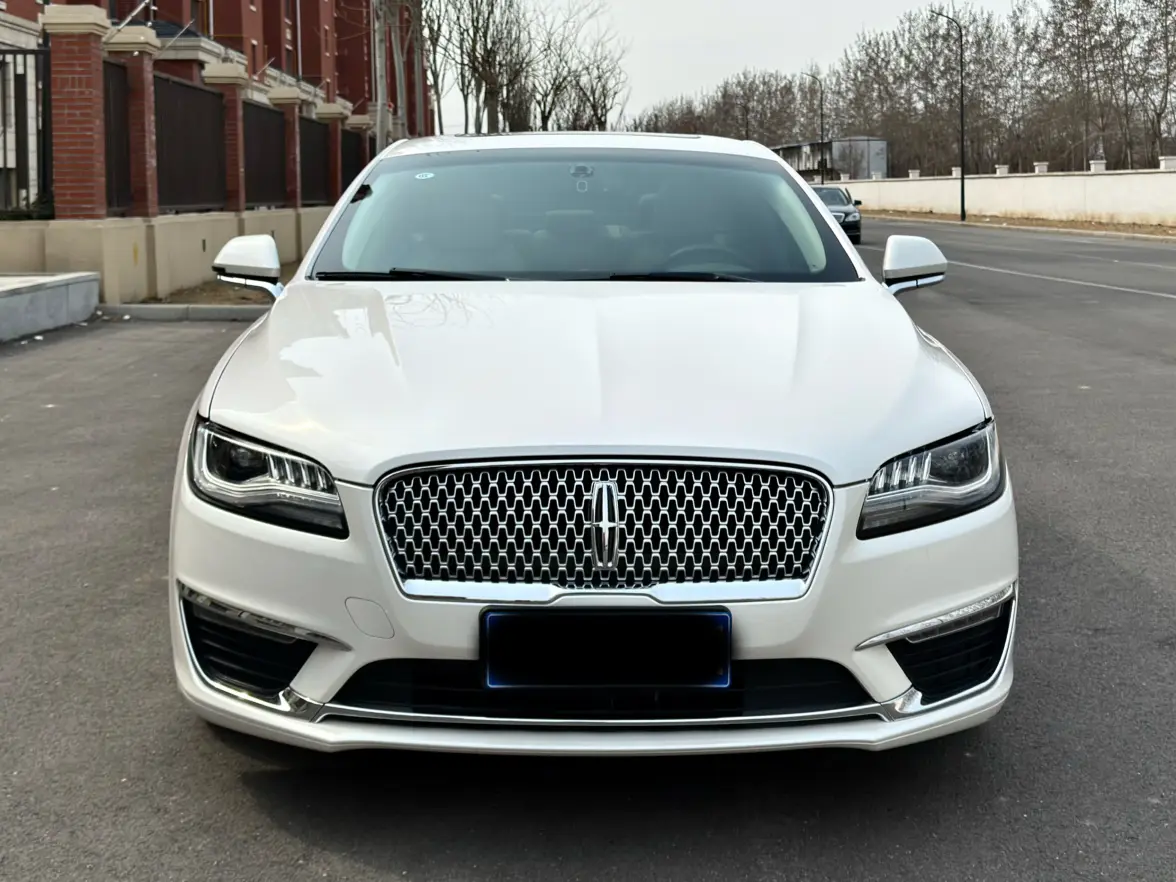 Lincoln MKZ
