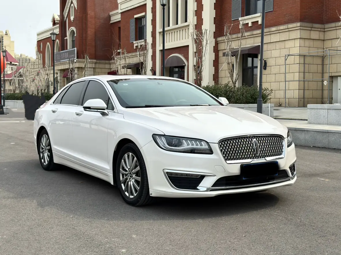 Lincoln MKZ