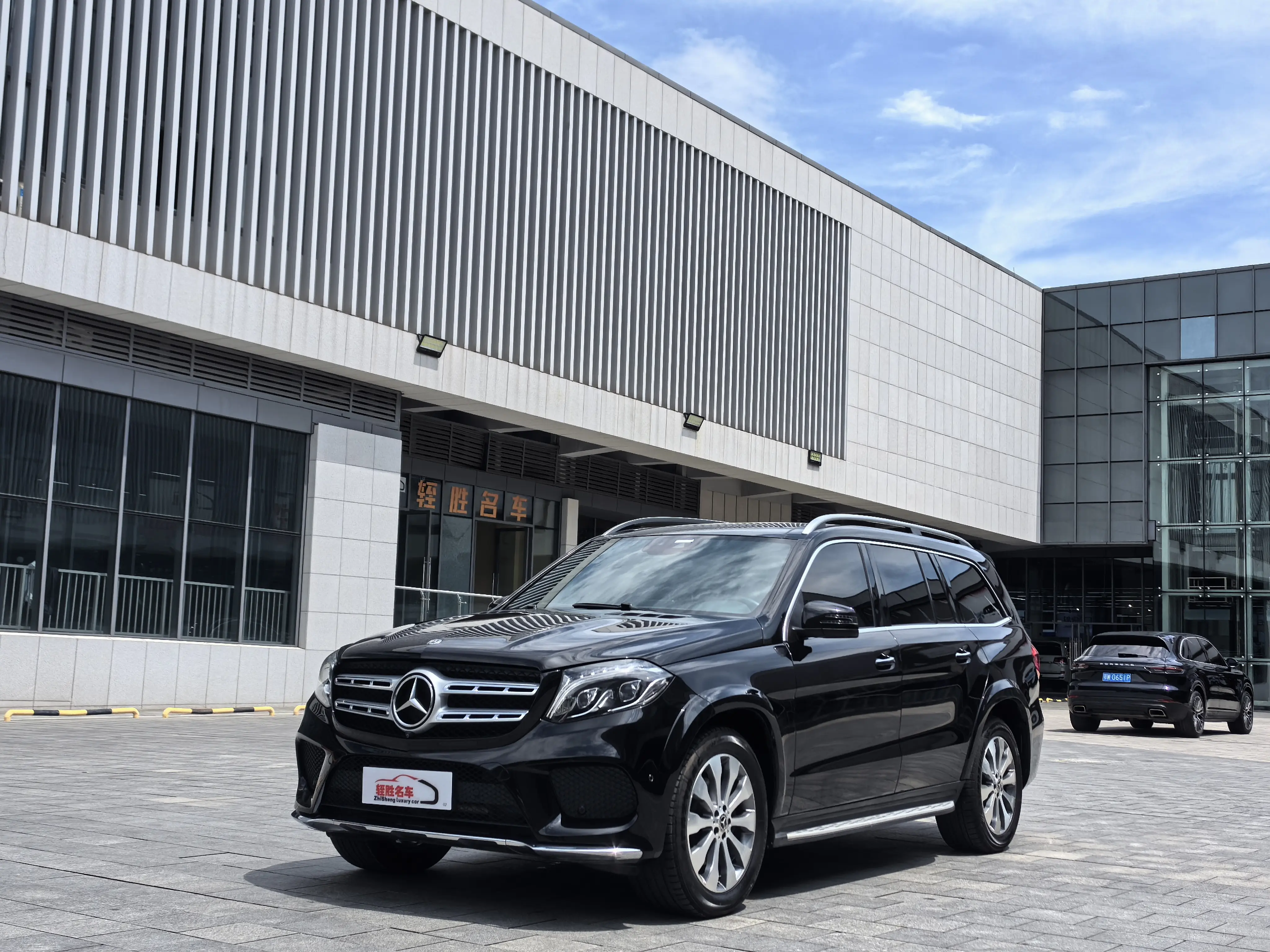 Mercedes-Benz Mercedes Benz GLS