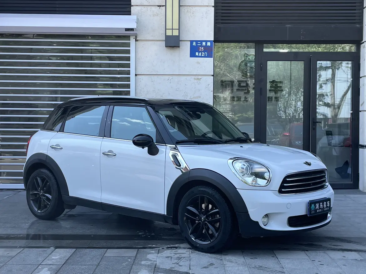 MINI COUNTRYMAN