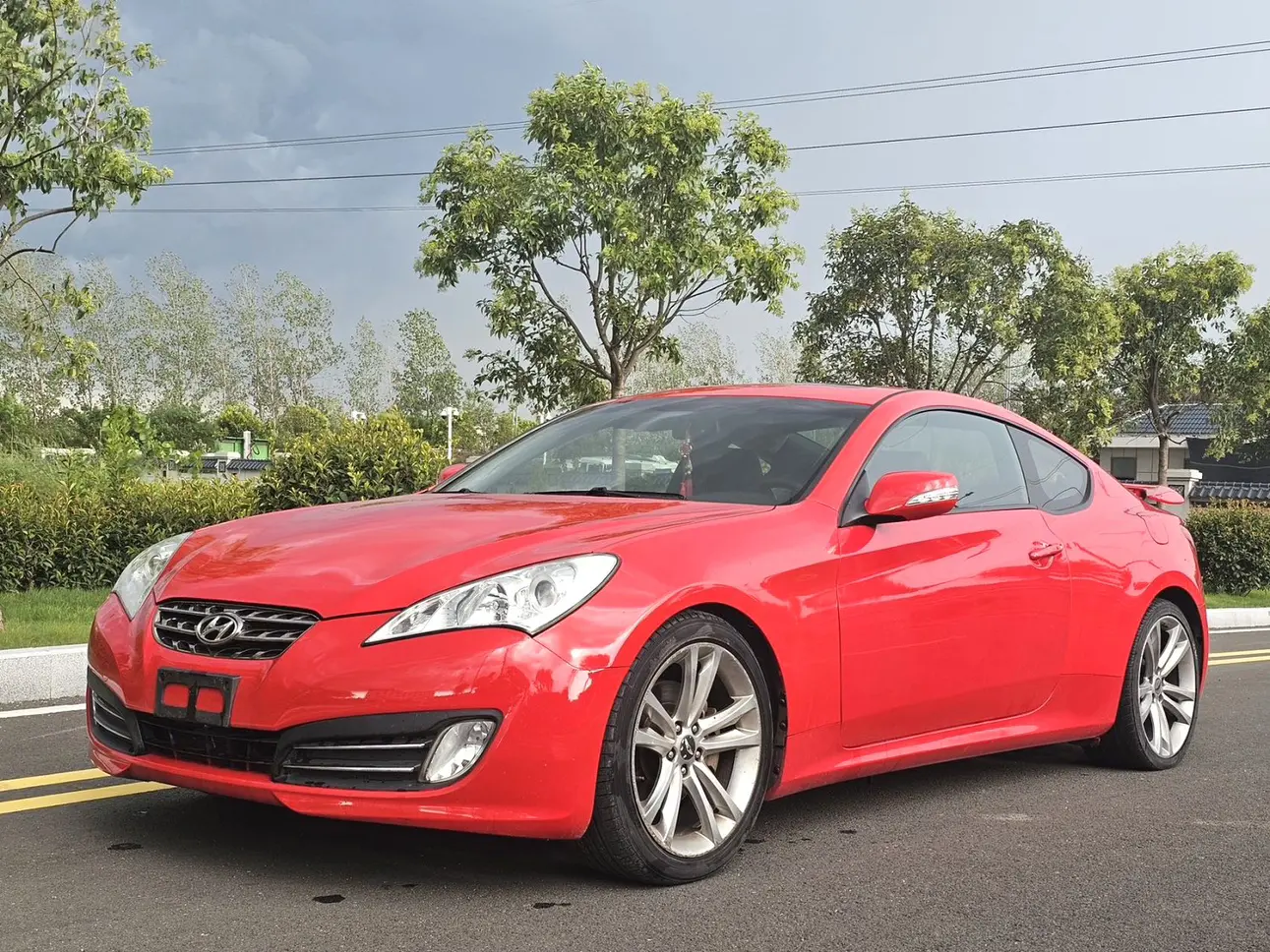 Hyundai Genesis-Coolpad
