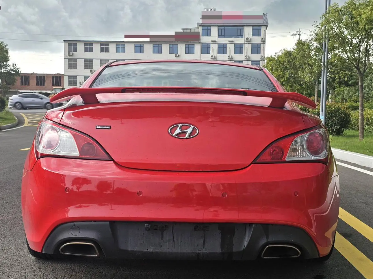 Hyundai Genesis-Coolpad