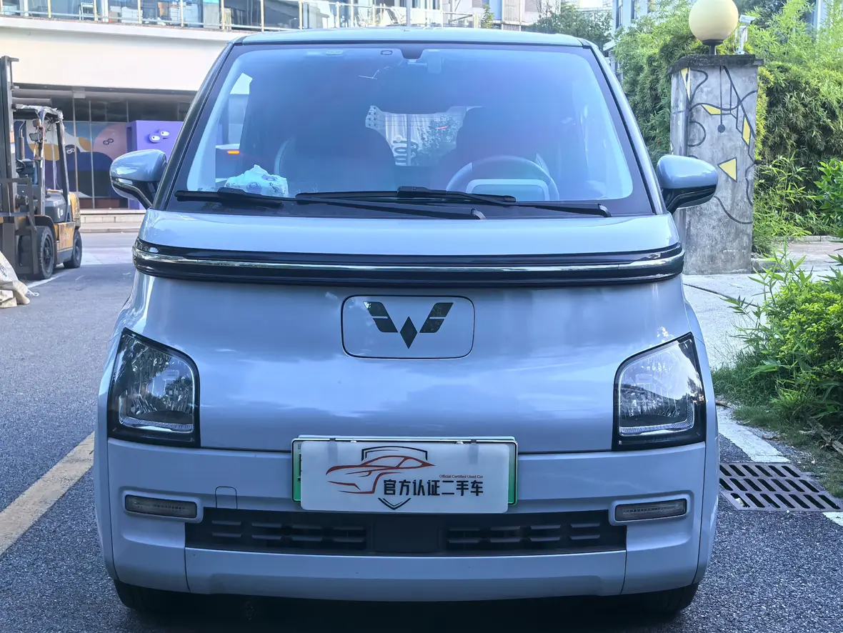 Wuling Air ev clear sky