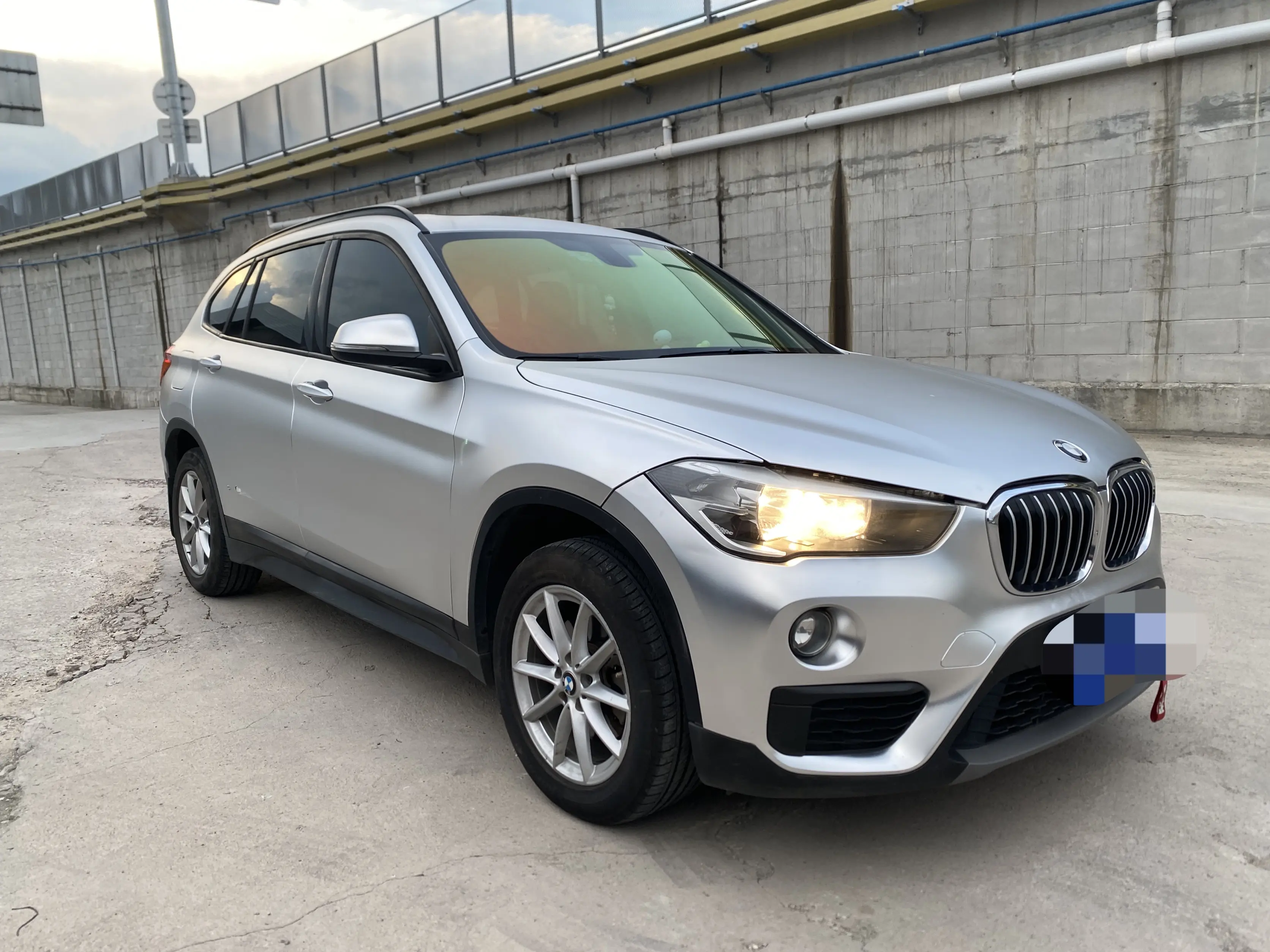 BMW X1