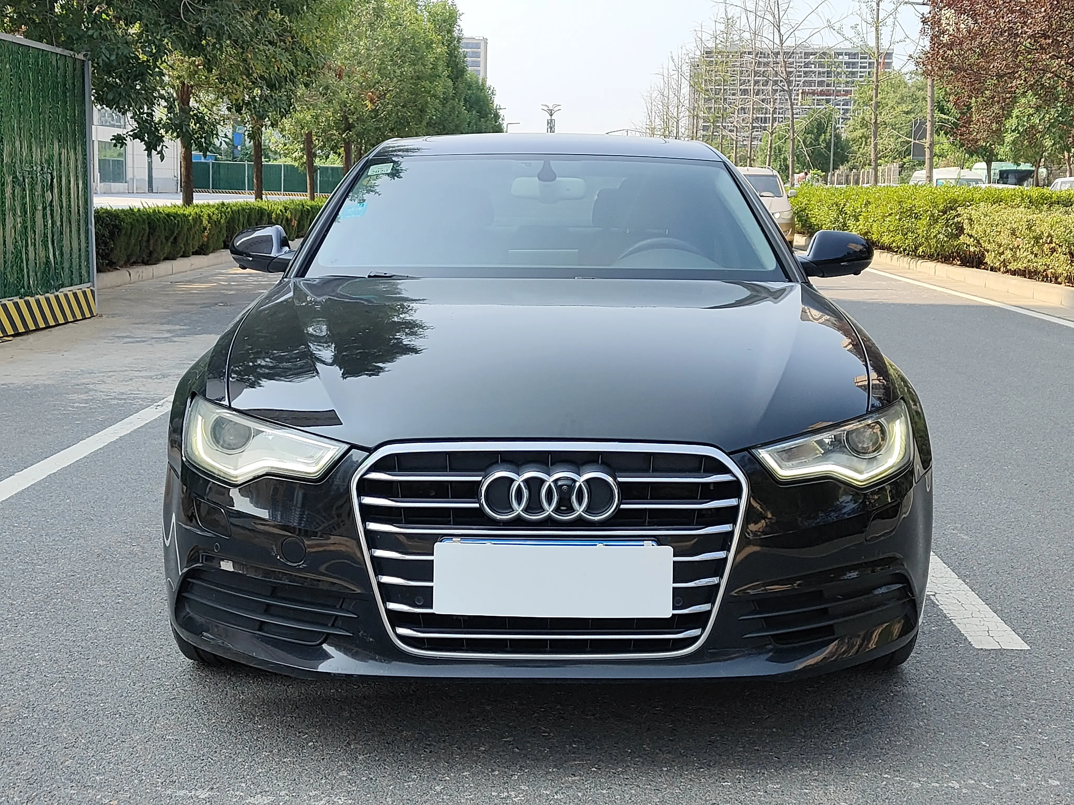 Audi A6L  из Китая