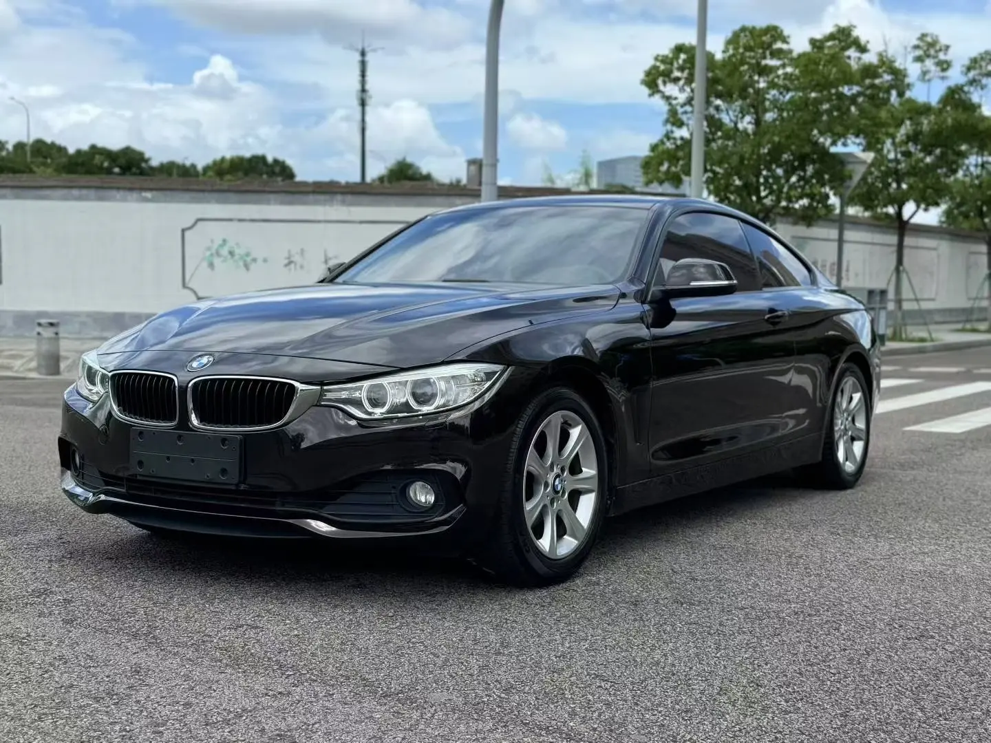 BMW 4 Series  из Китая