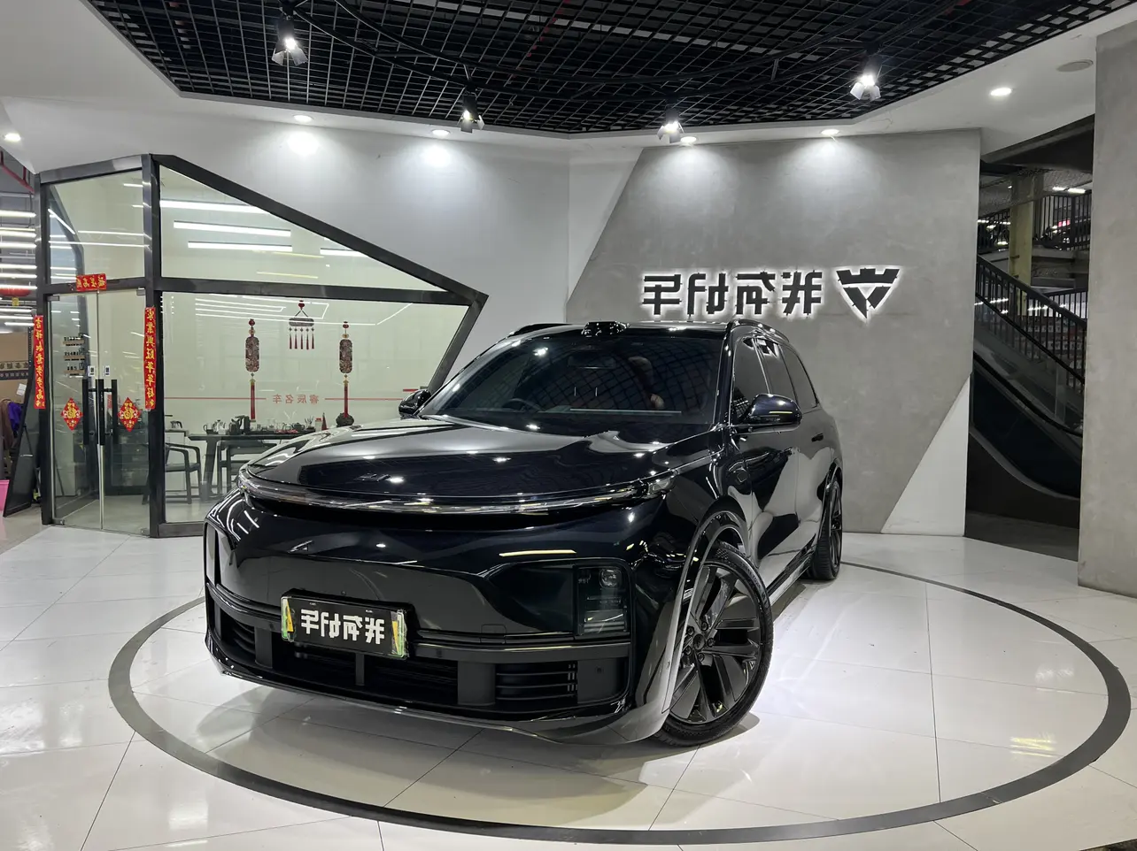 Li L9 (Ideal L9)  из Китая