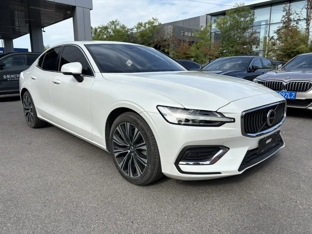 Volvo S60