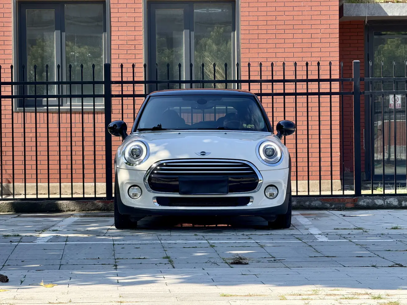 MINI MINI