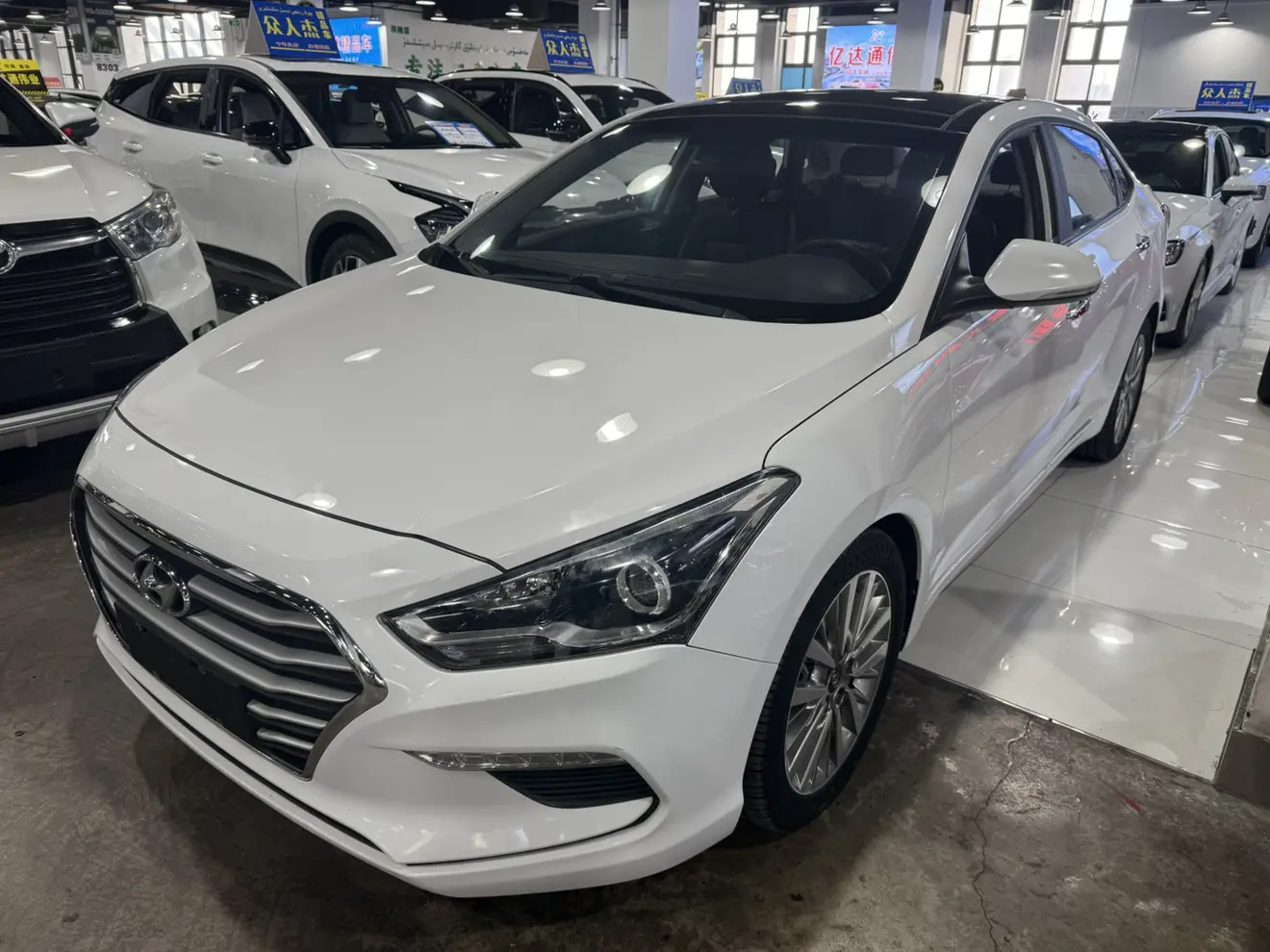 Hyundai Famous pictures