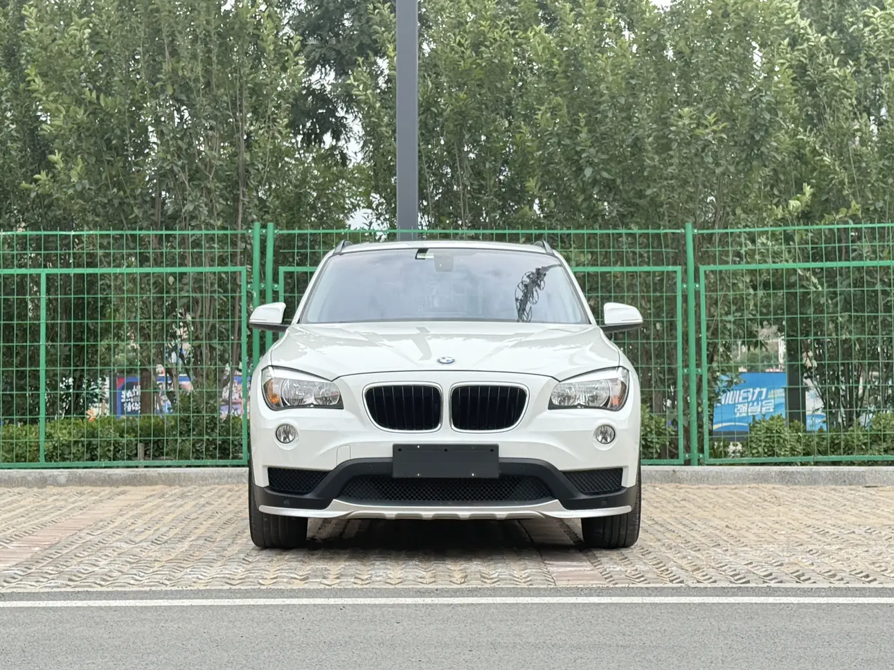 BMW X1  из Китая