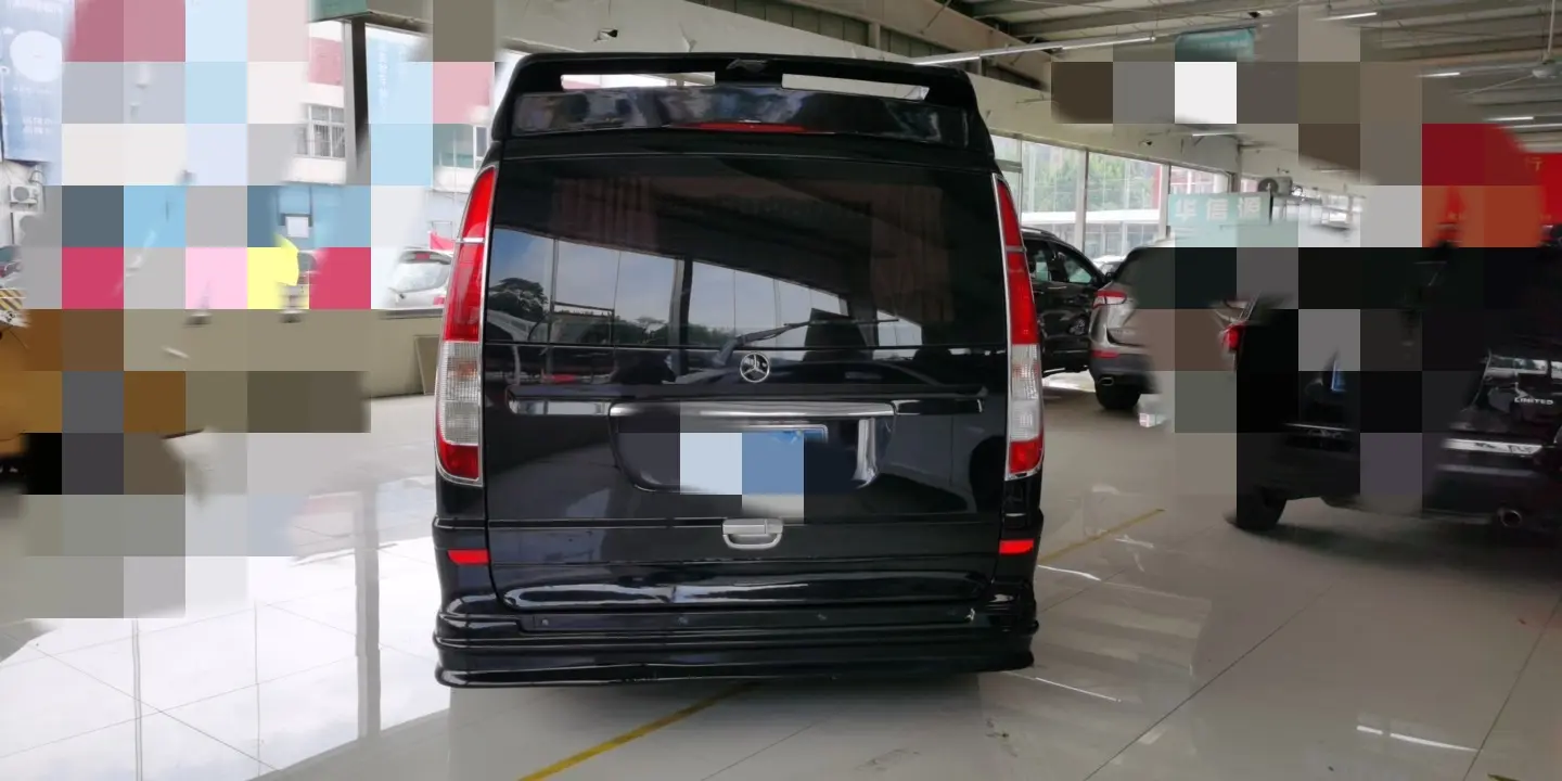 Mercedes-Benz Vito