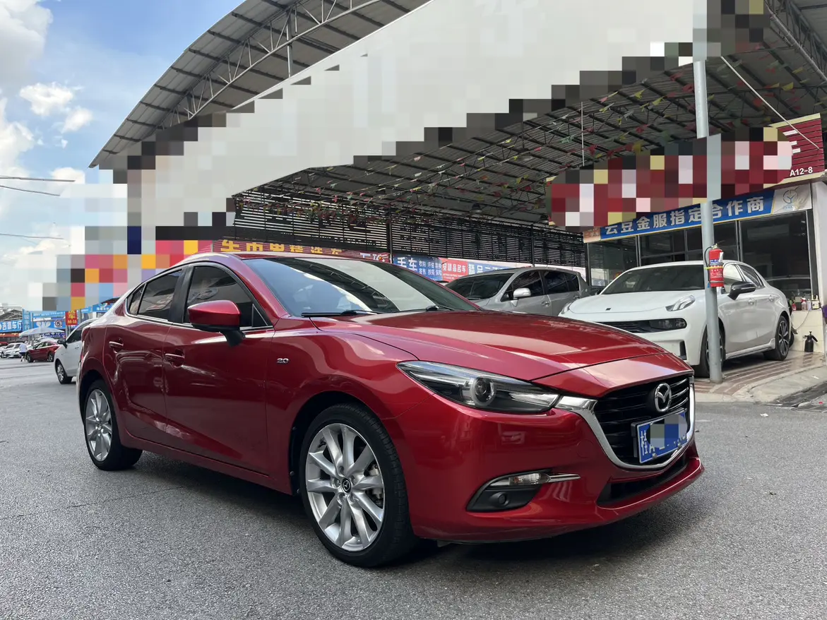 Mazda 3 Angkesela