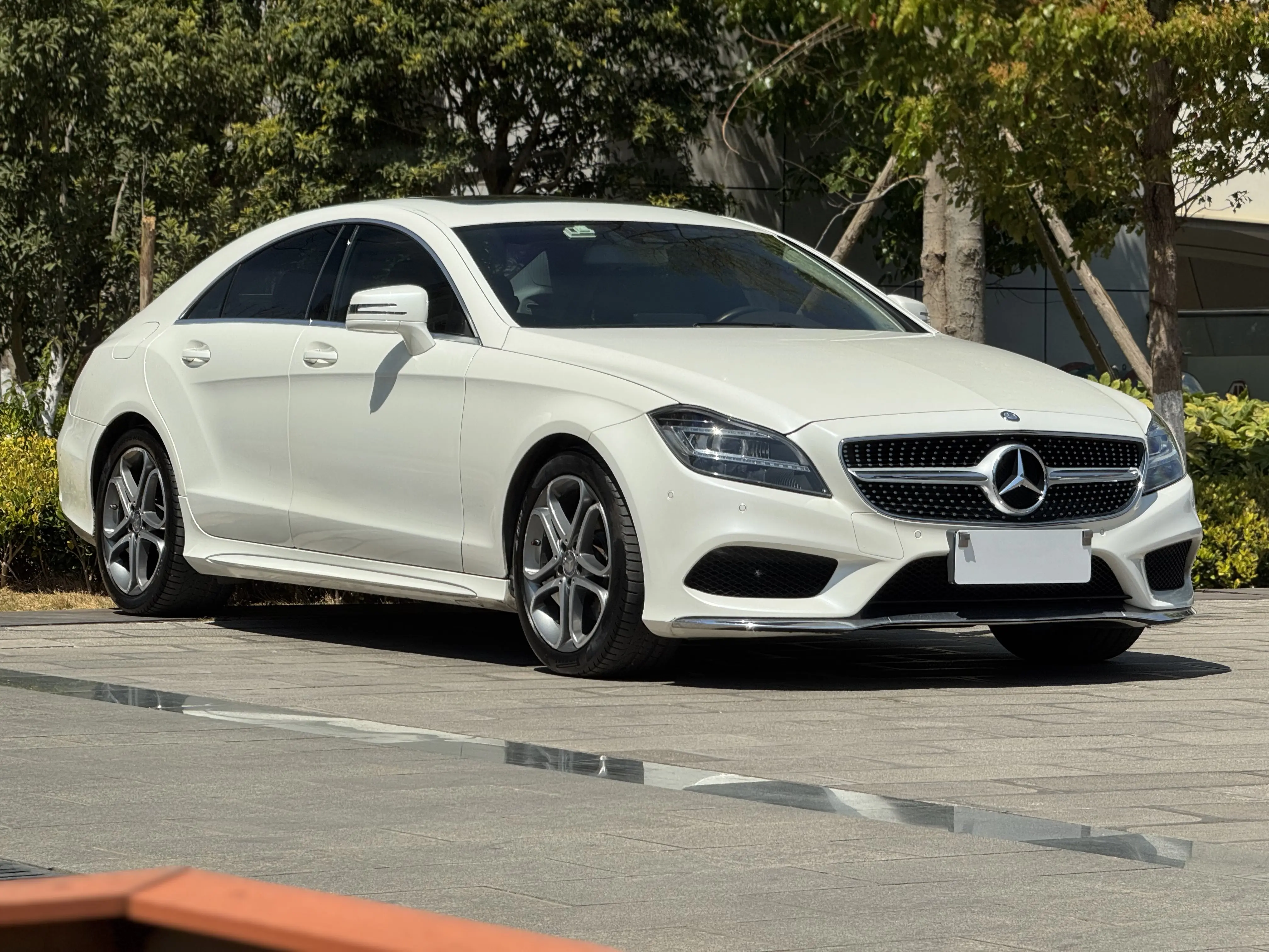 Mercedes-Benz Mercedes Benz CLS