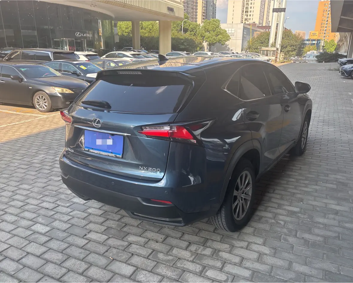Lexus NX