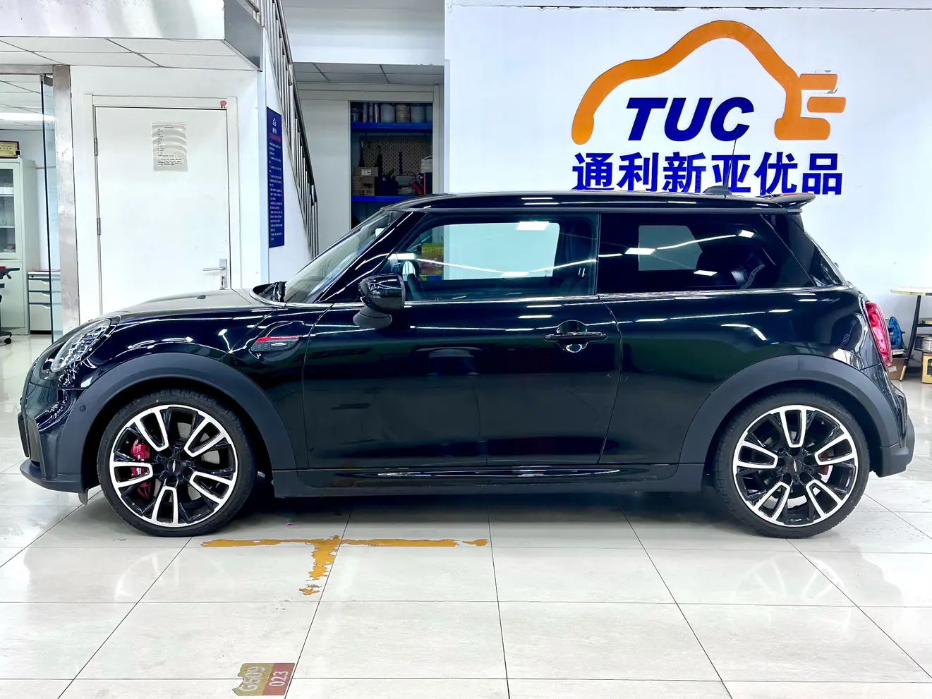 MINI JCW