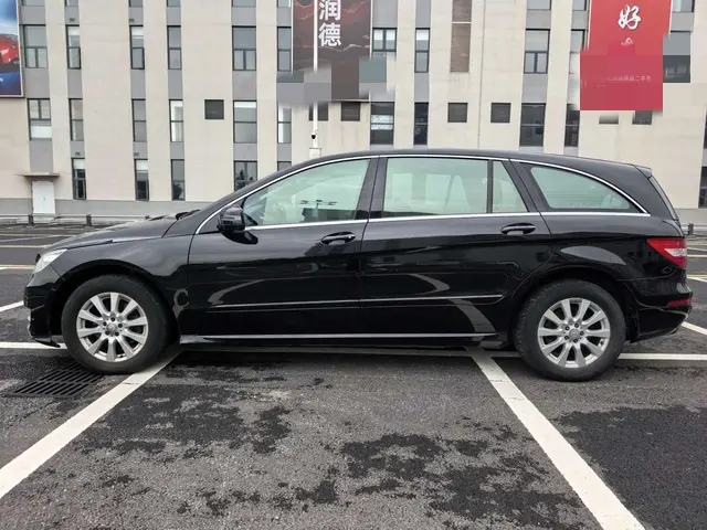 Mercedes-Benz R-Class