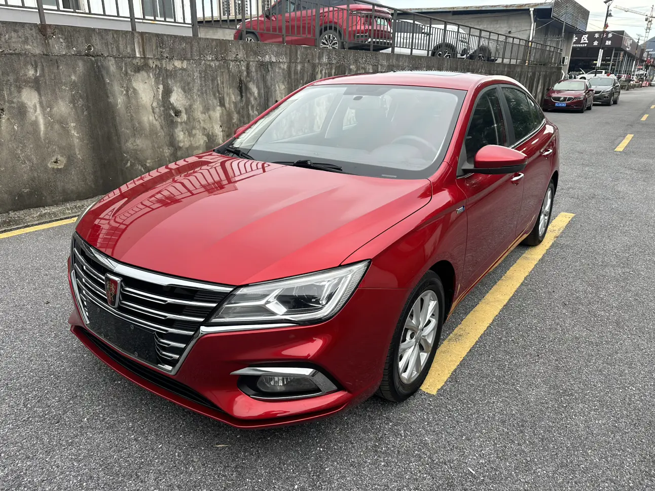 Roewe i5  из Китая