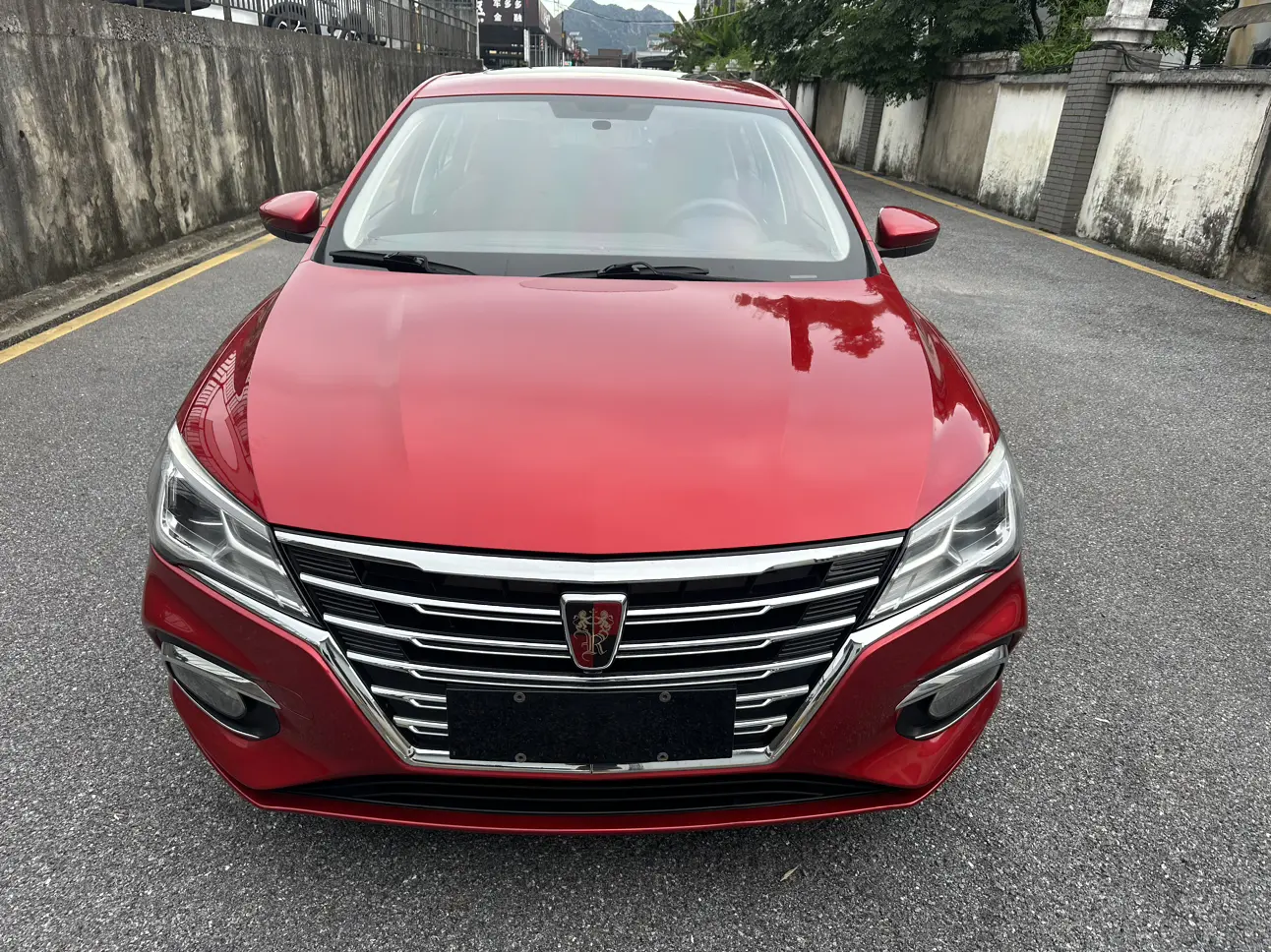 Roewe i5  из Китая