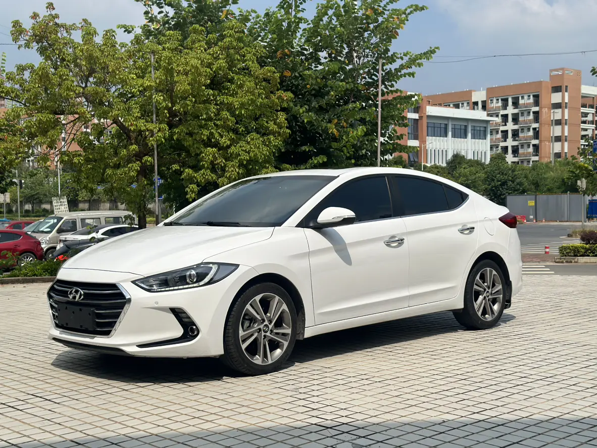 Hyundai Lead