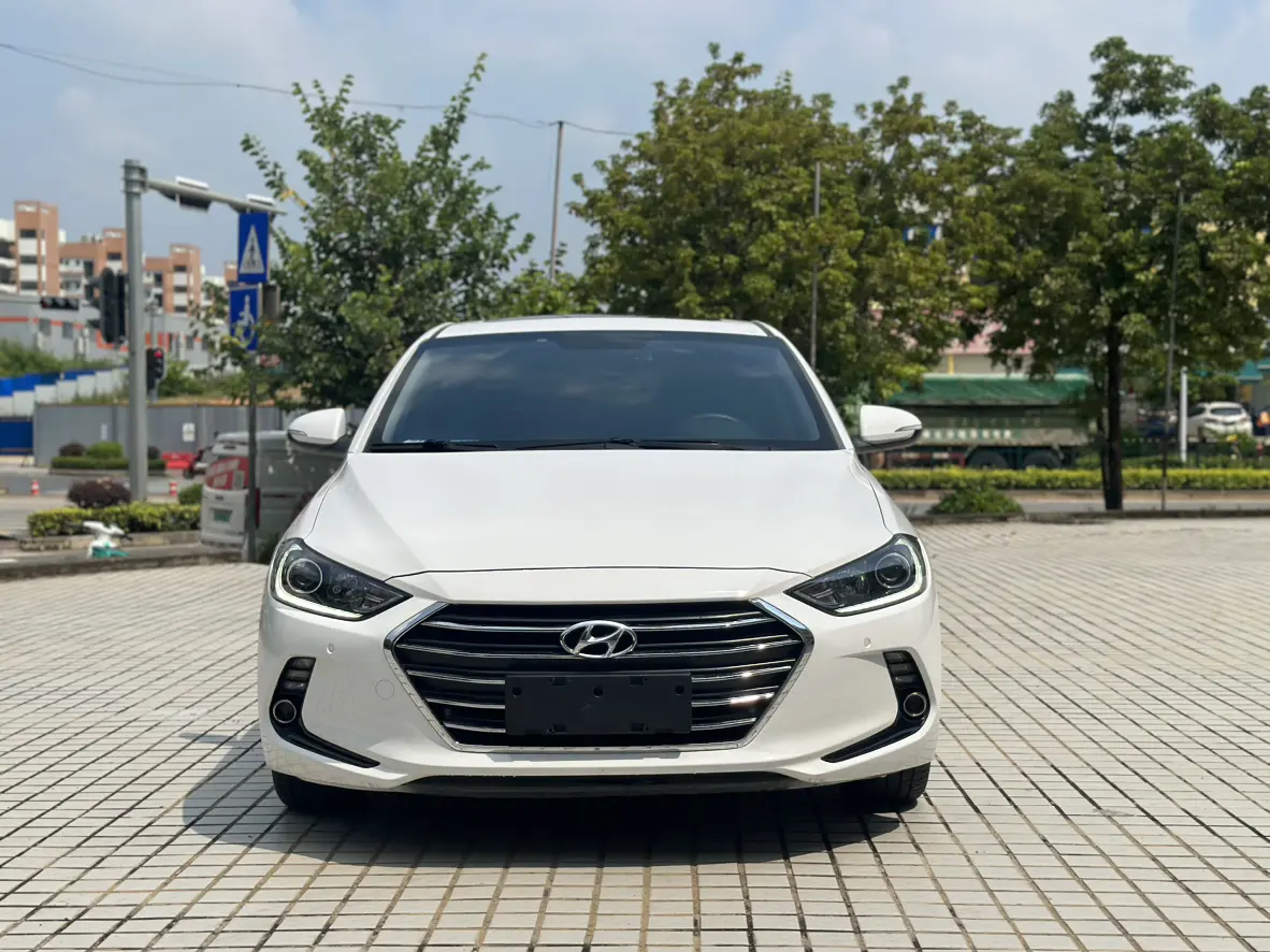 Hyundai Lead