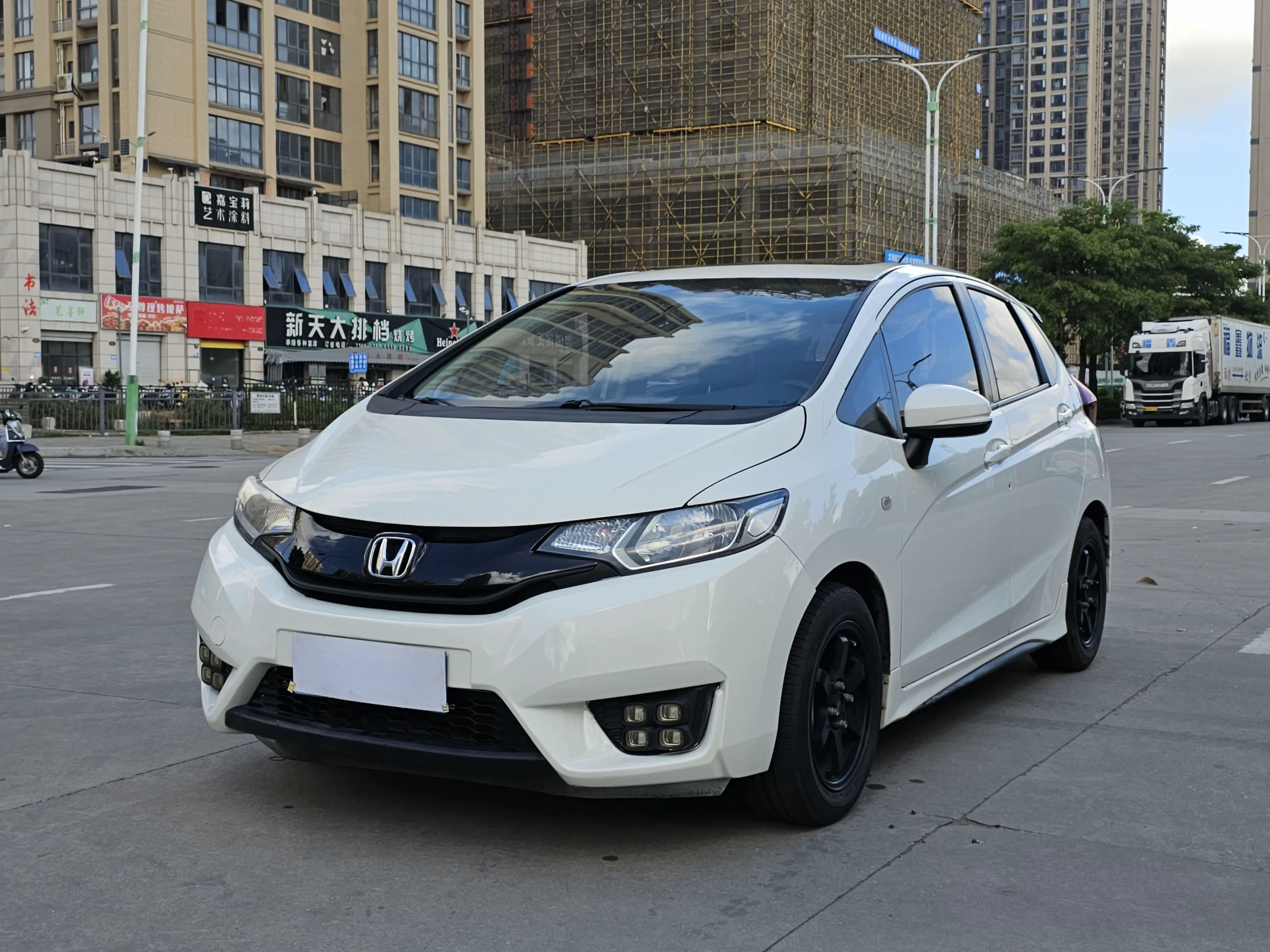 Honda Fit  из Китая