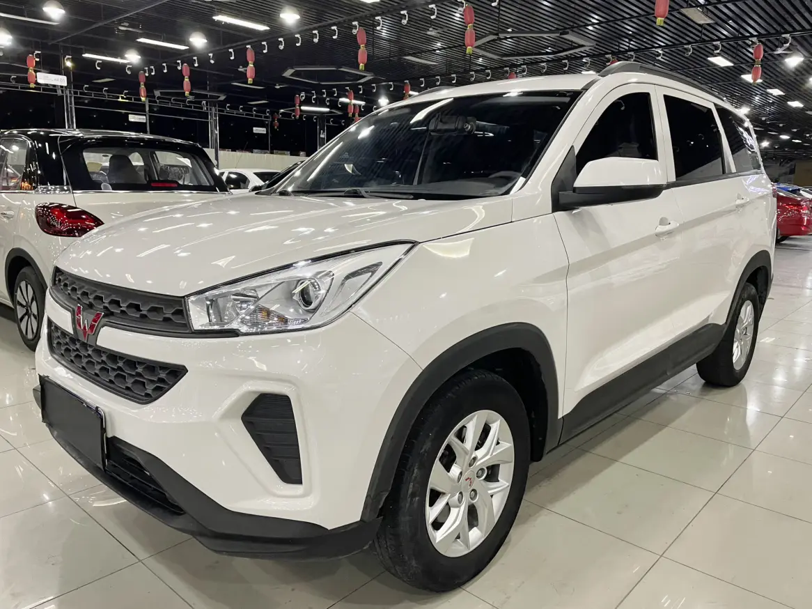 Wuling Hongguang S3