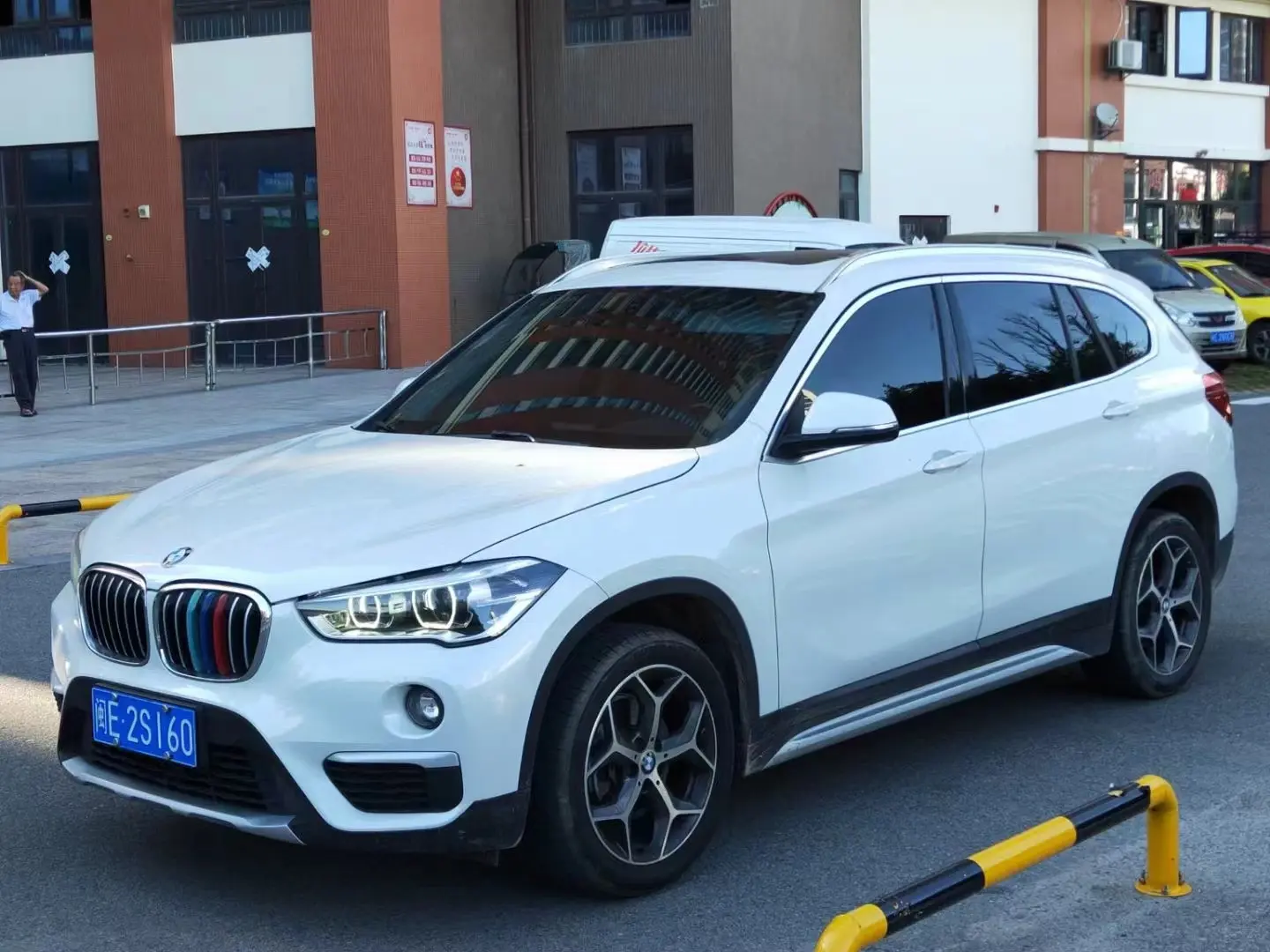 BMW X1