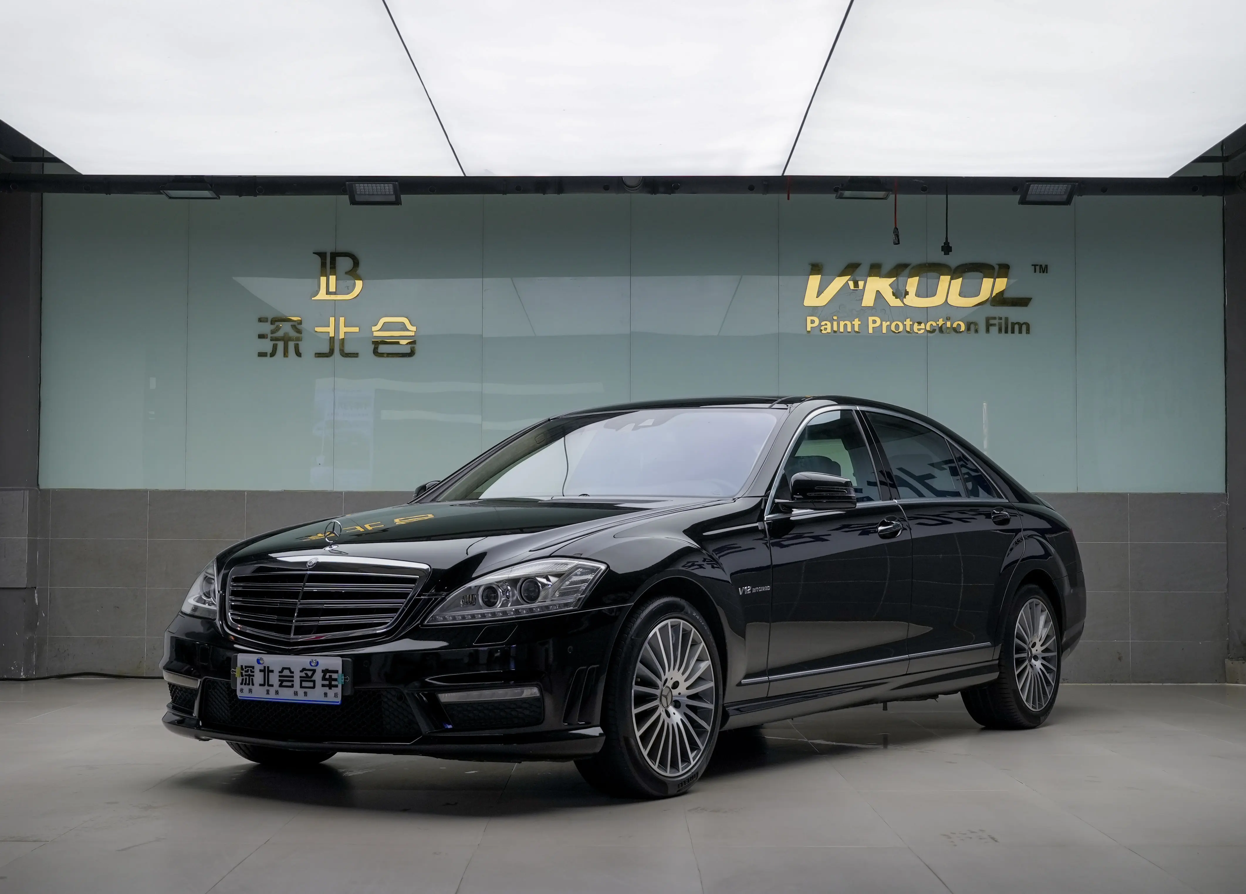 Mercedes-Benz S-Class AMG  из Китая