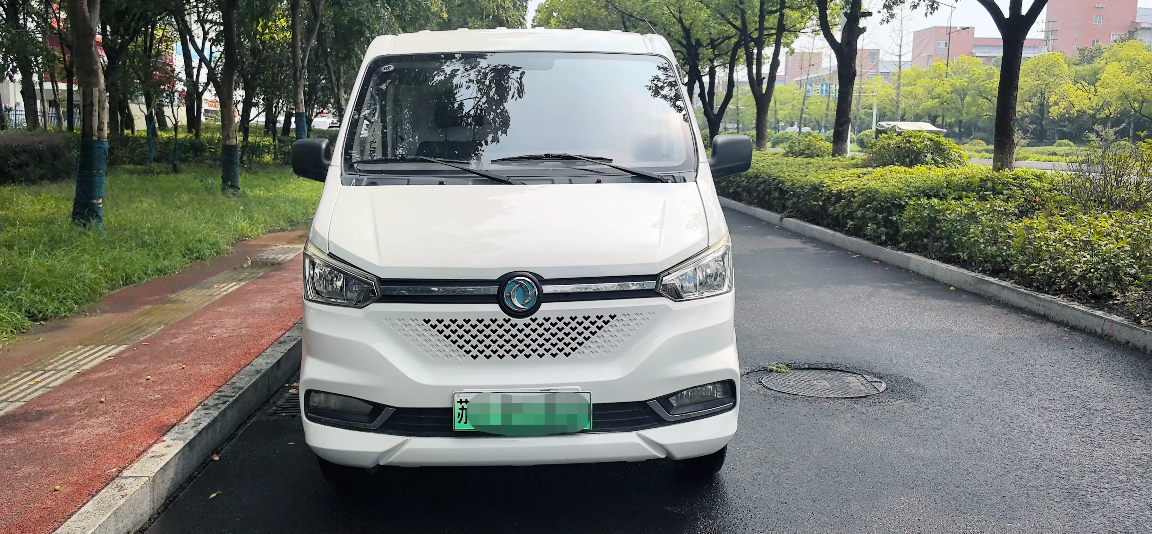 Dongfeng Yufeng EM26
