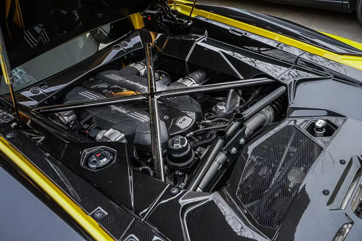 Lamborghini Aventador