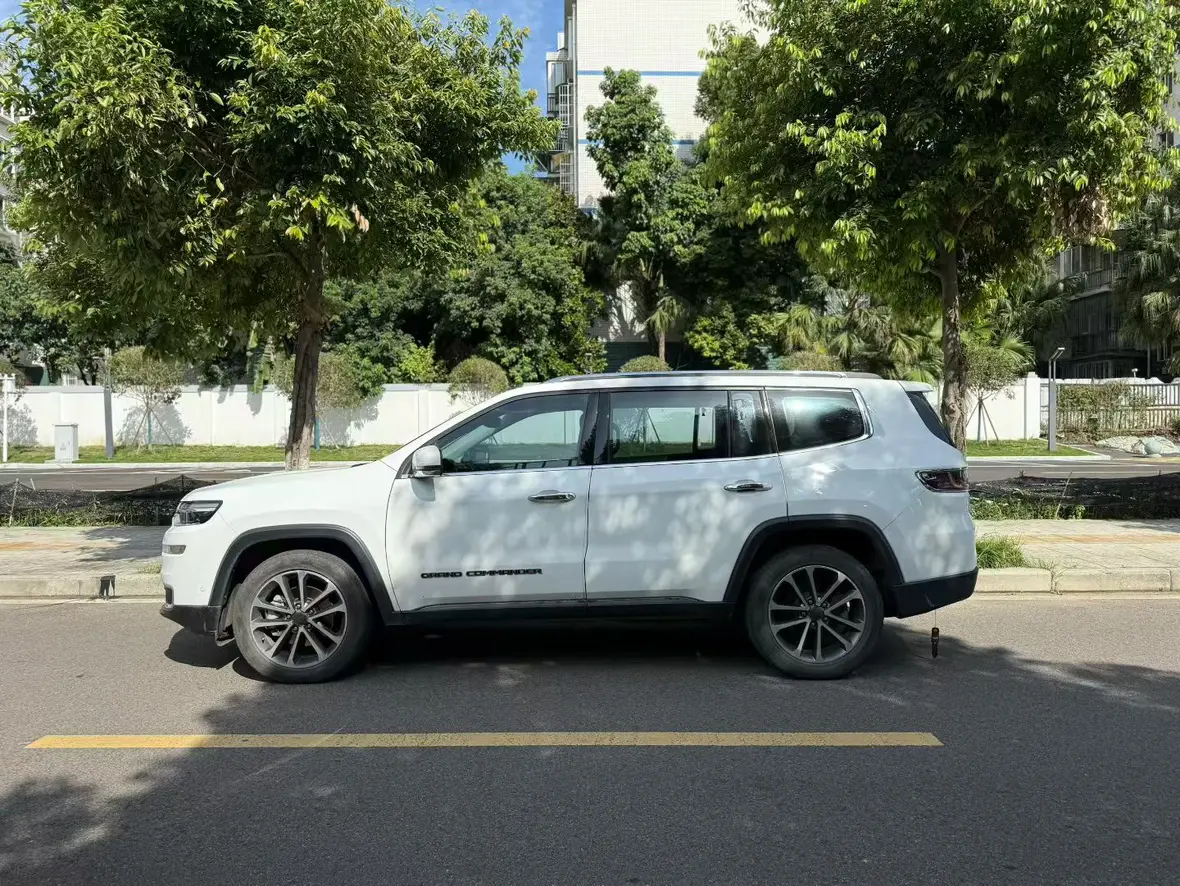 Jeep Grand commander