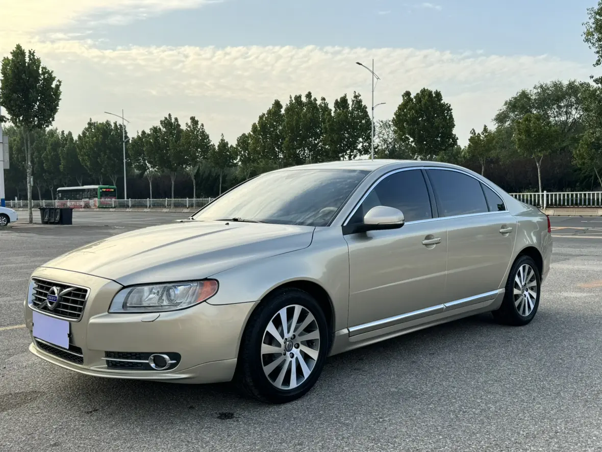 Volvo S80L