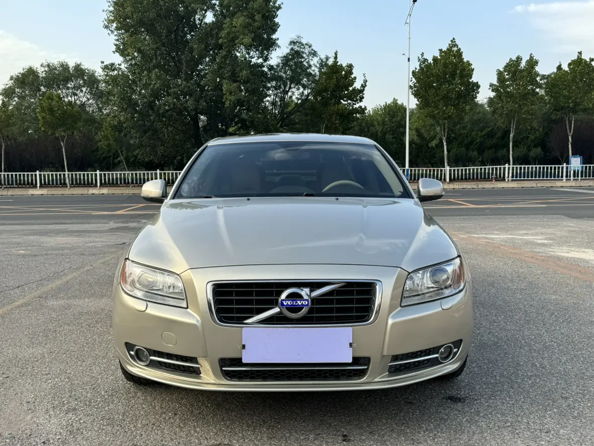 Volvo S80L
