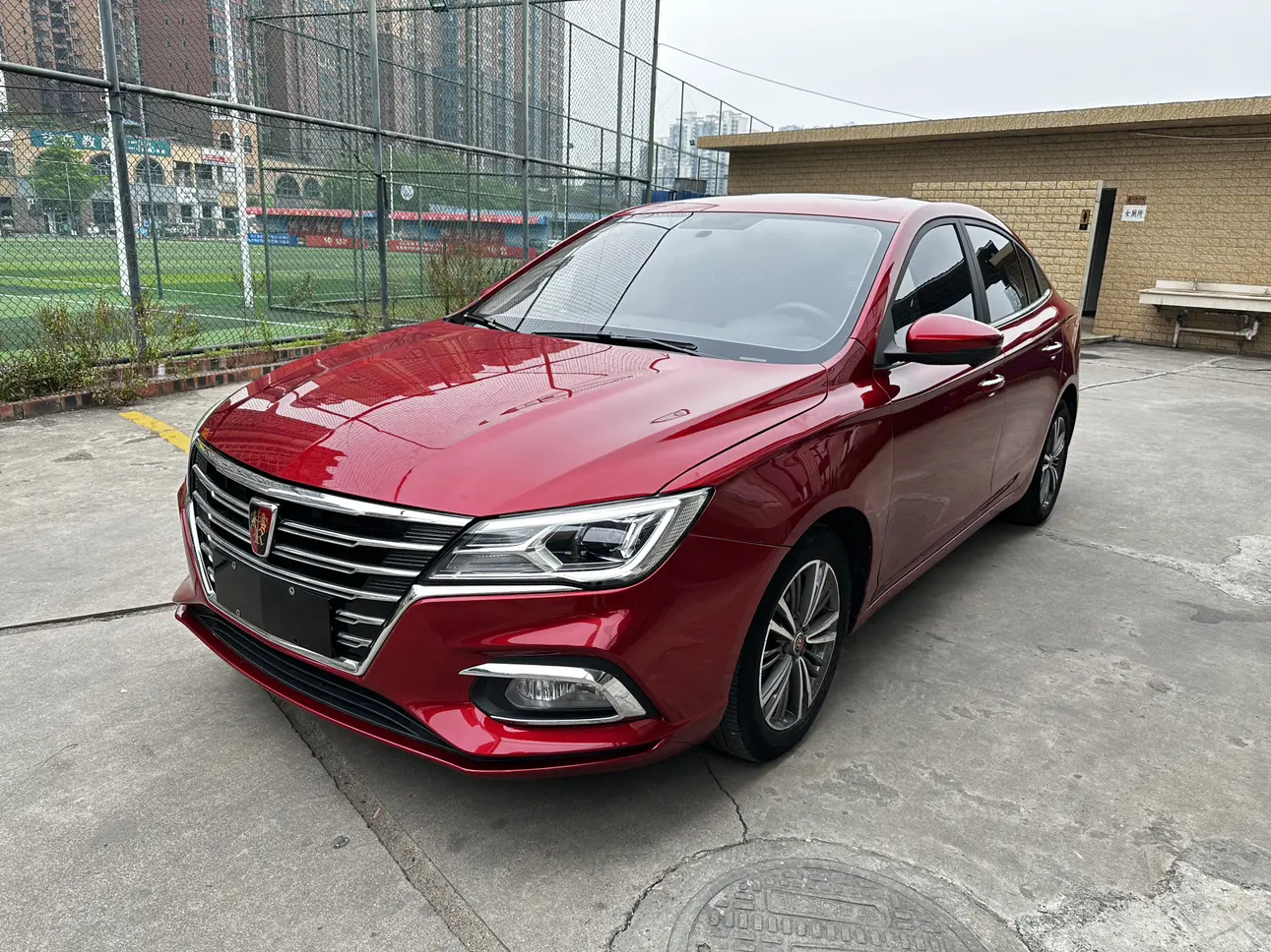 Roewe i5  из Китая