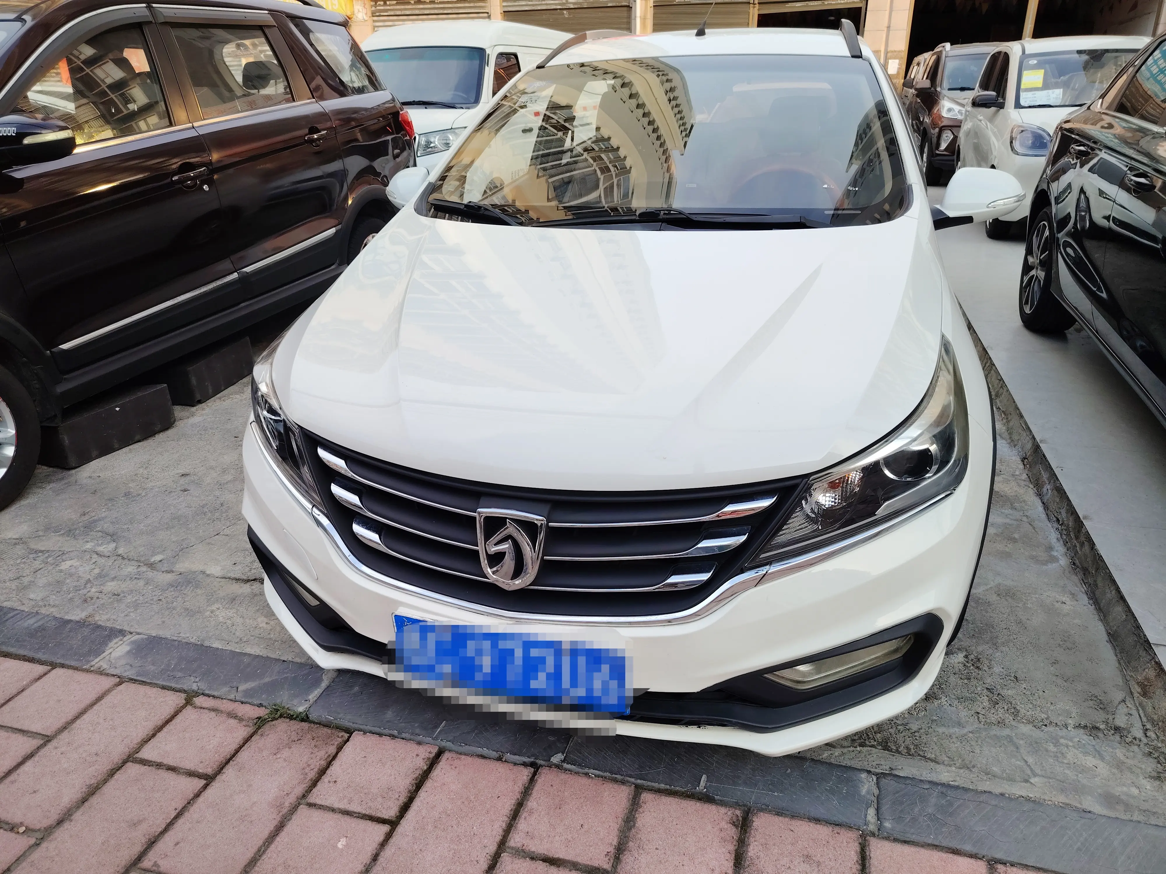 Baojun 310W