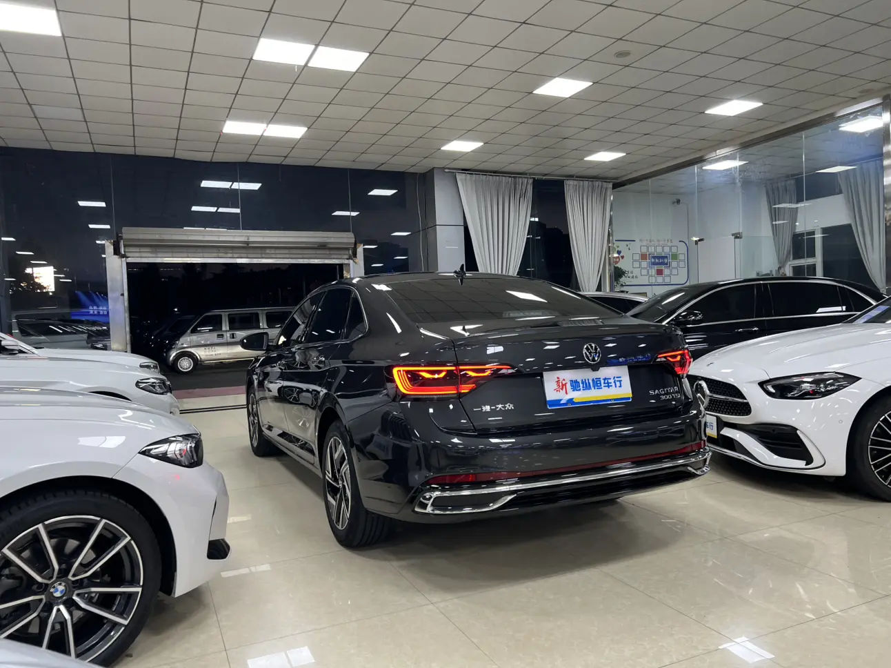 Volkswagen Sagitar