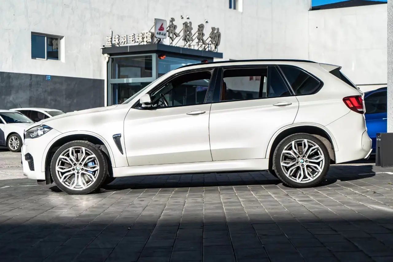 BMW X5M