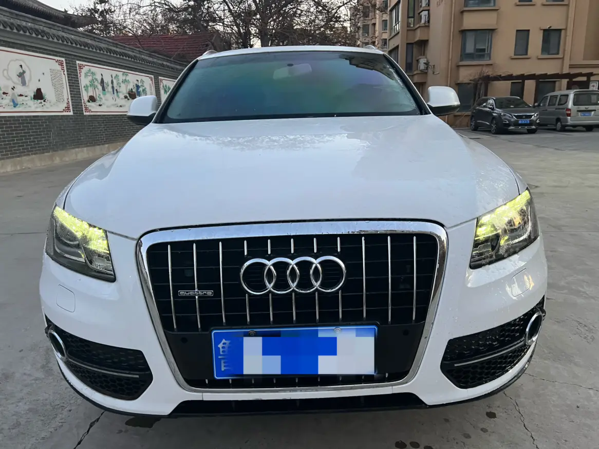 Audi Q5  из Китая