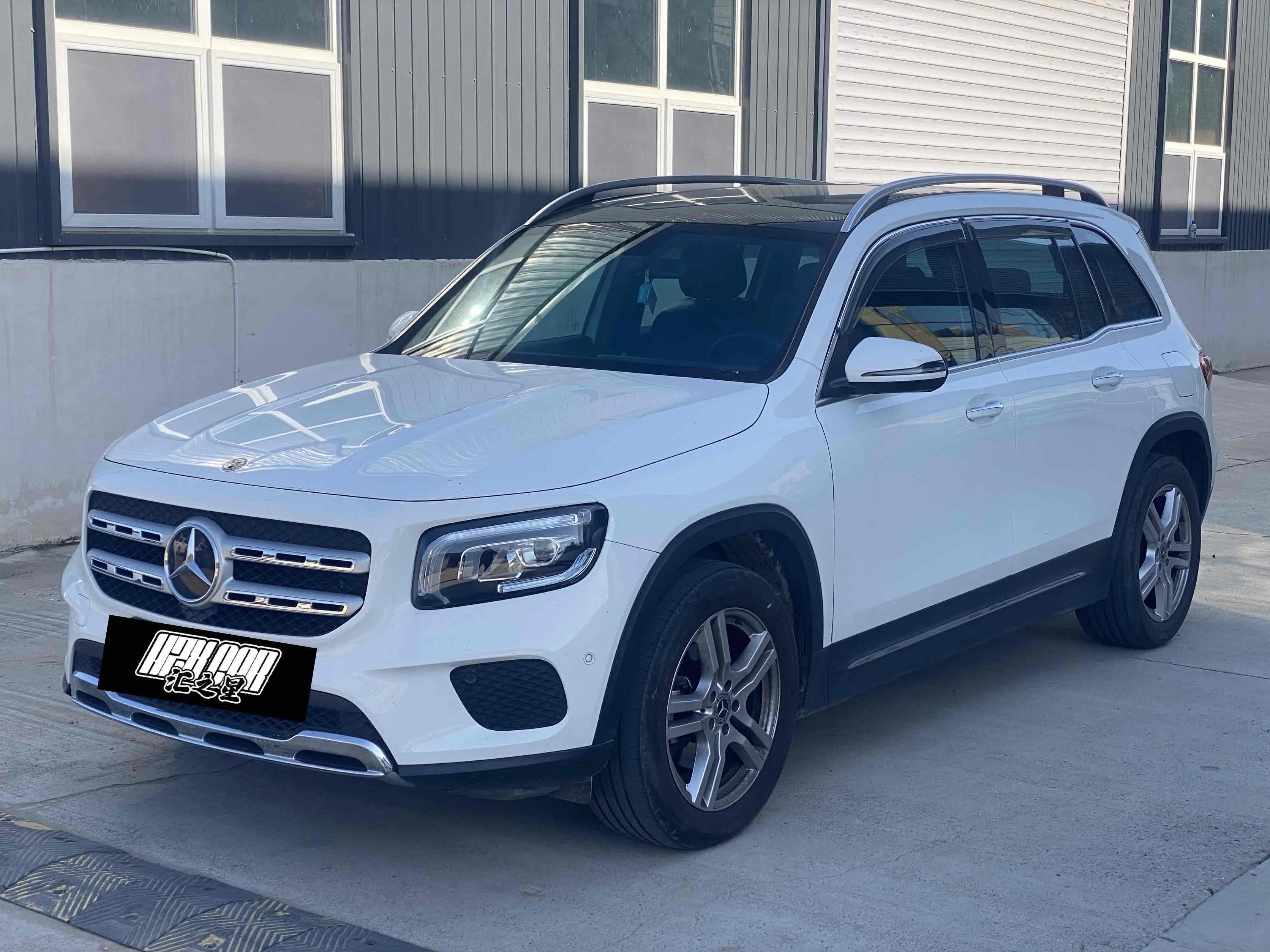 Mercedes-Benz GLB