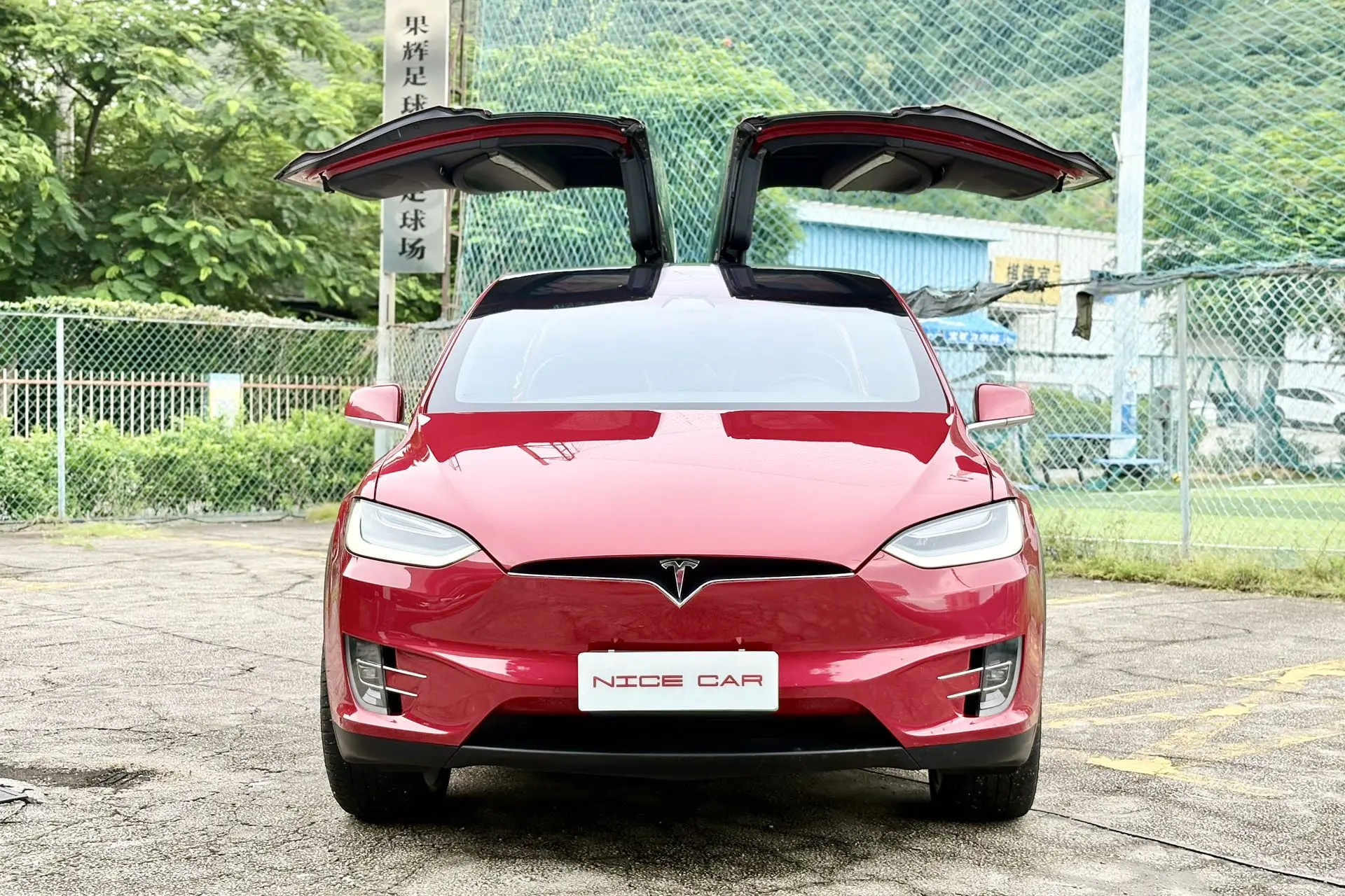 Tesla Model X