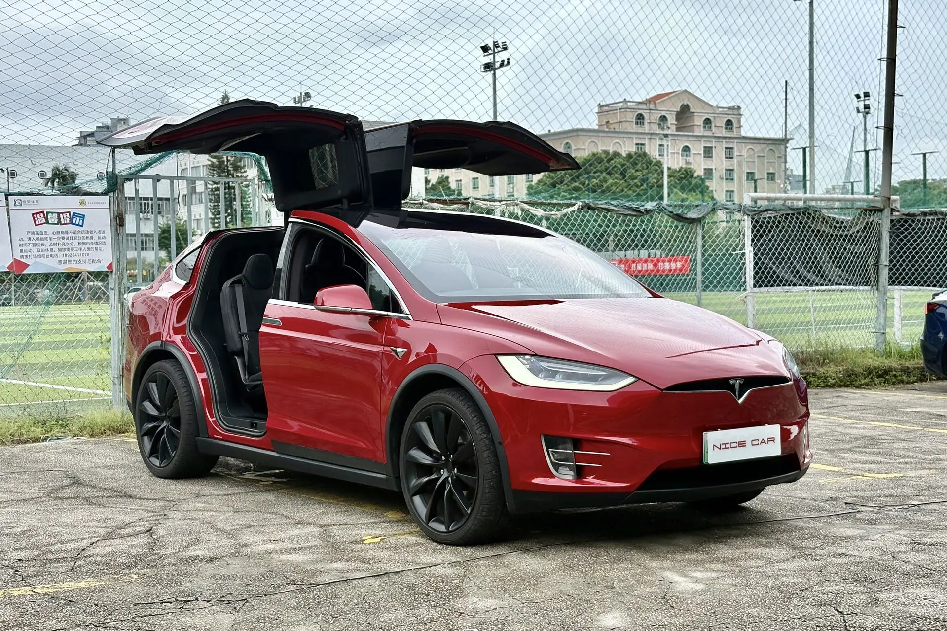 Tesla Model X