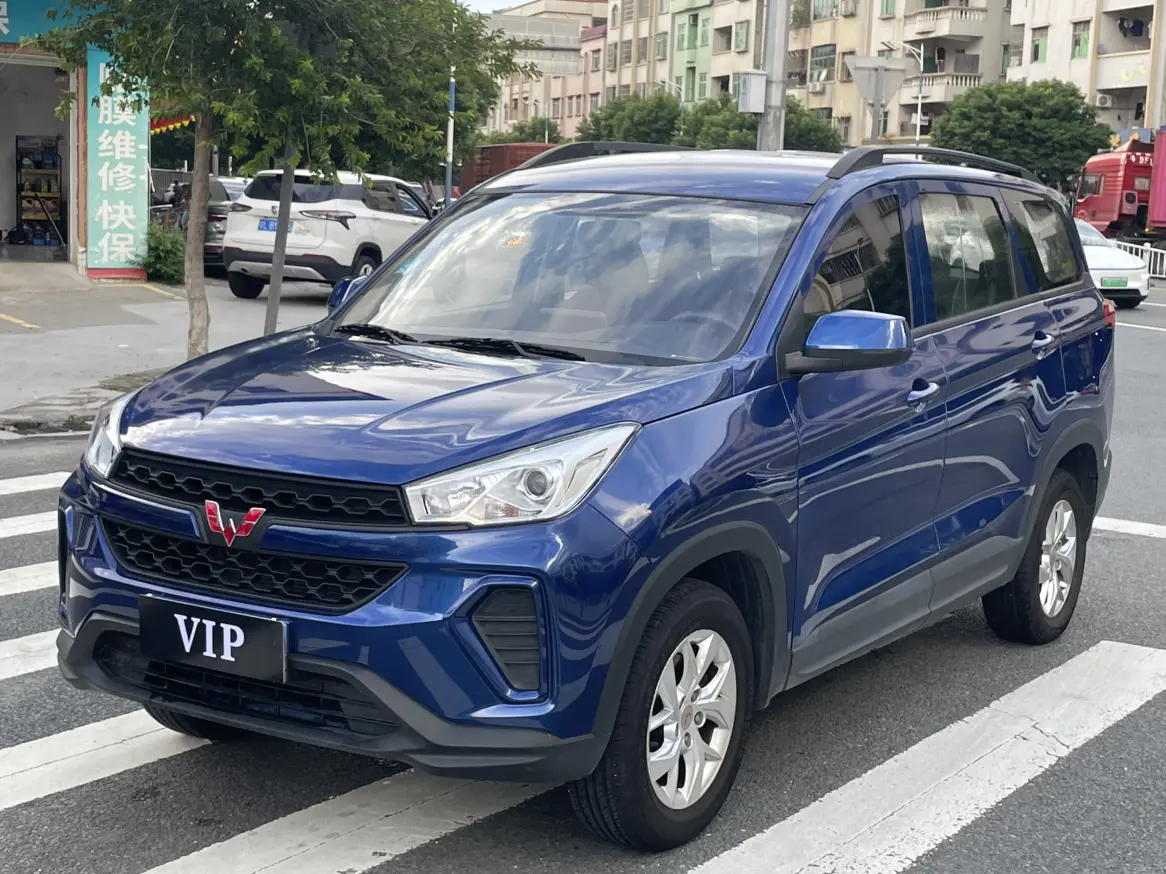 Wuling Hongguang S3